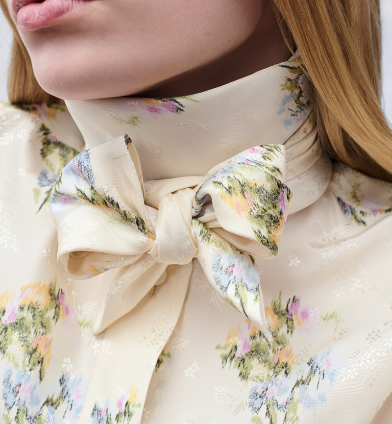 Dior Secret Garden Adjustable Bow Tie Collar 1