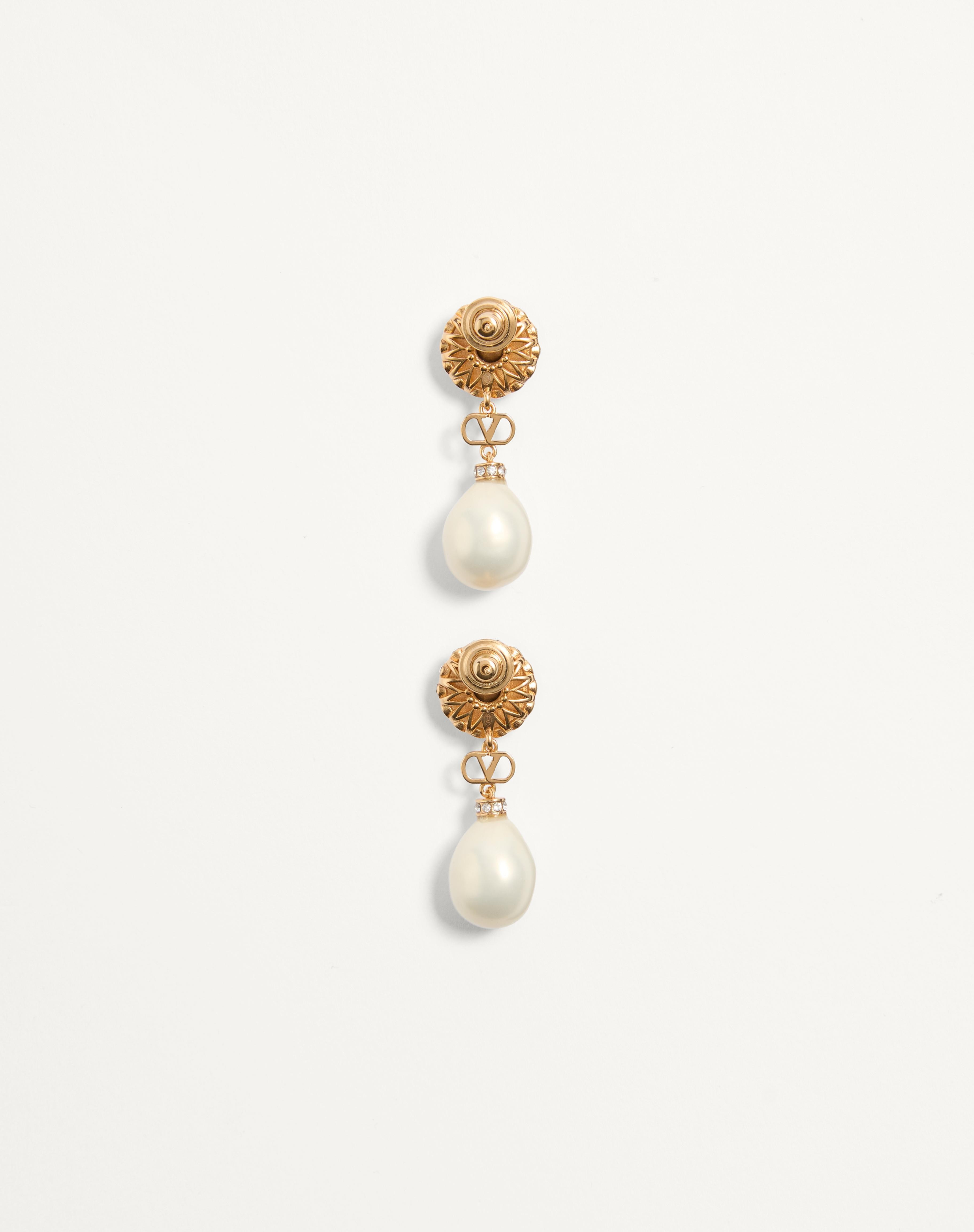 VLOGO SIGNATURE EARRINGS IN METAL, ENAMEL, PEARLS AND CRYSTALS - 5