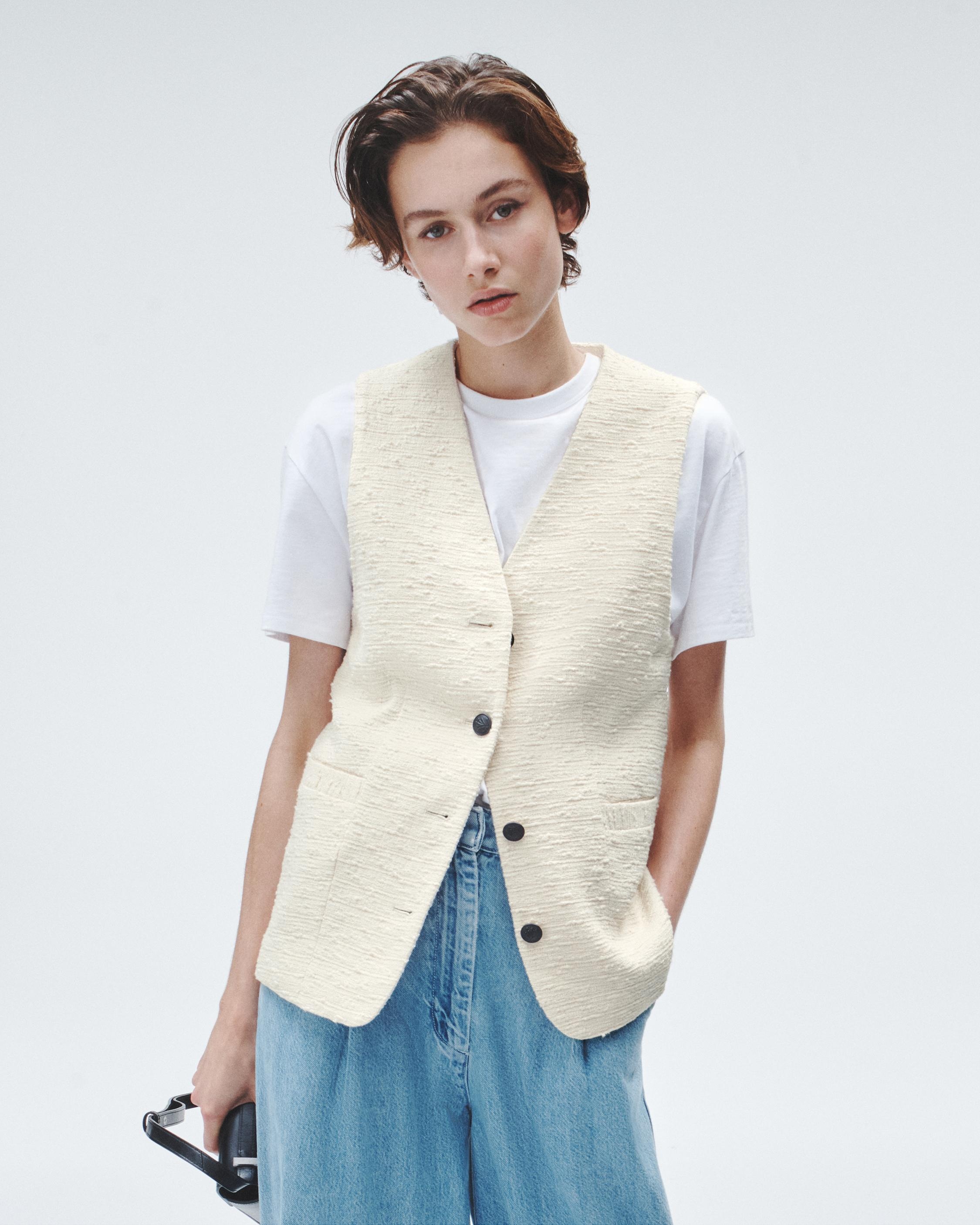 Charlotte Italian Tweed Vest
Relaxed Fit - 2