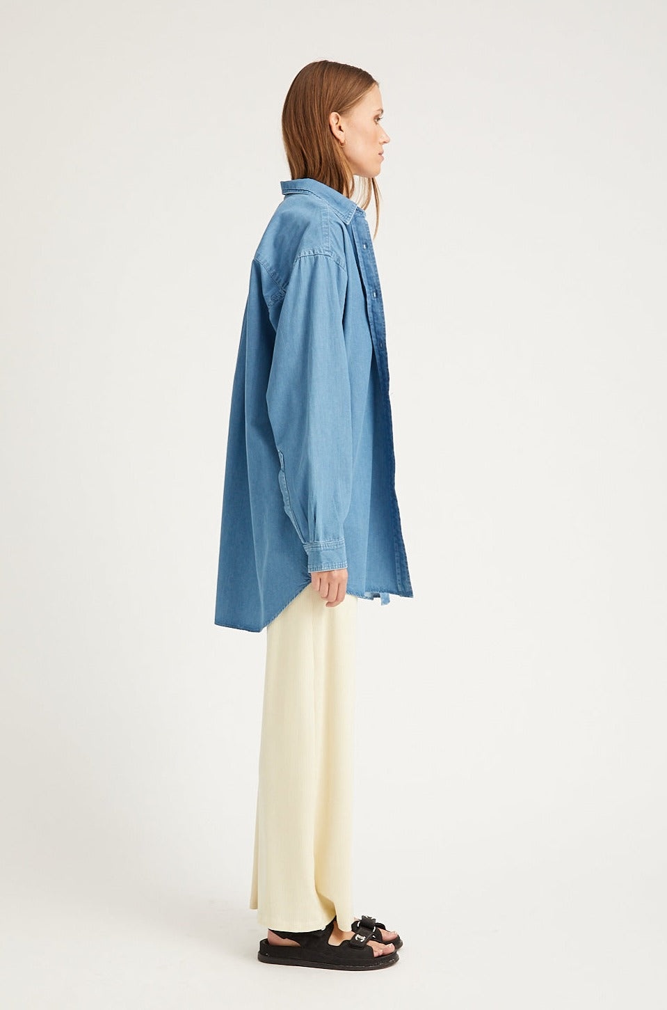 CHAMBRAY OVERSIZED SHIRT - 4