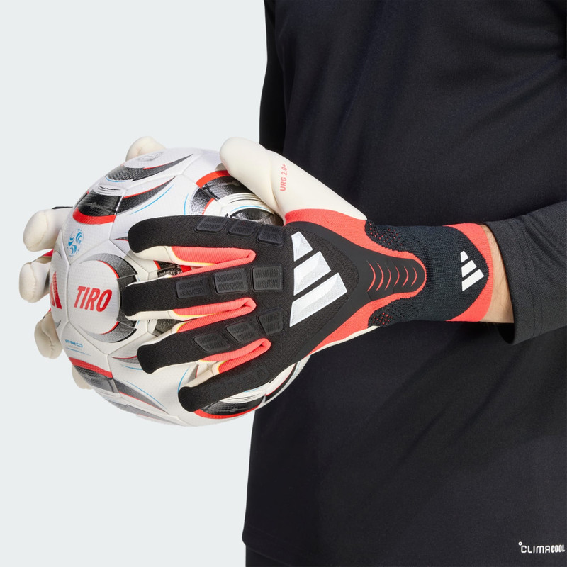 PREDATOR GOALKEEPER GLOVE PRO HYBRID 6