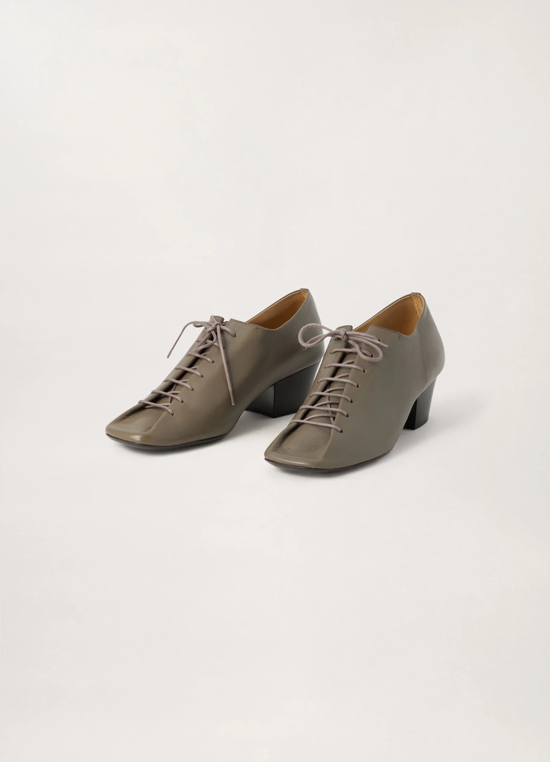 HEELED DERBIES
SHINY NAPPA LEATHER - 3