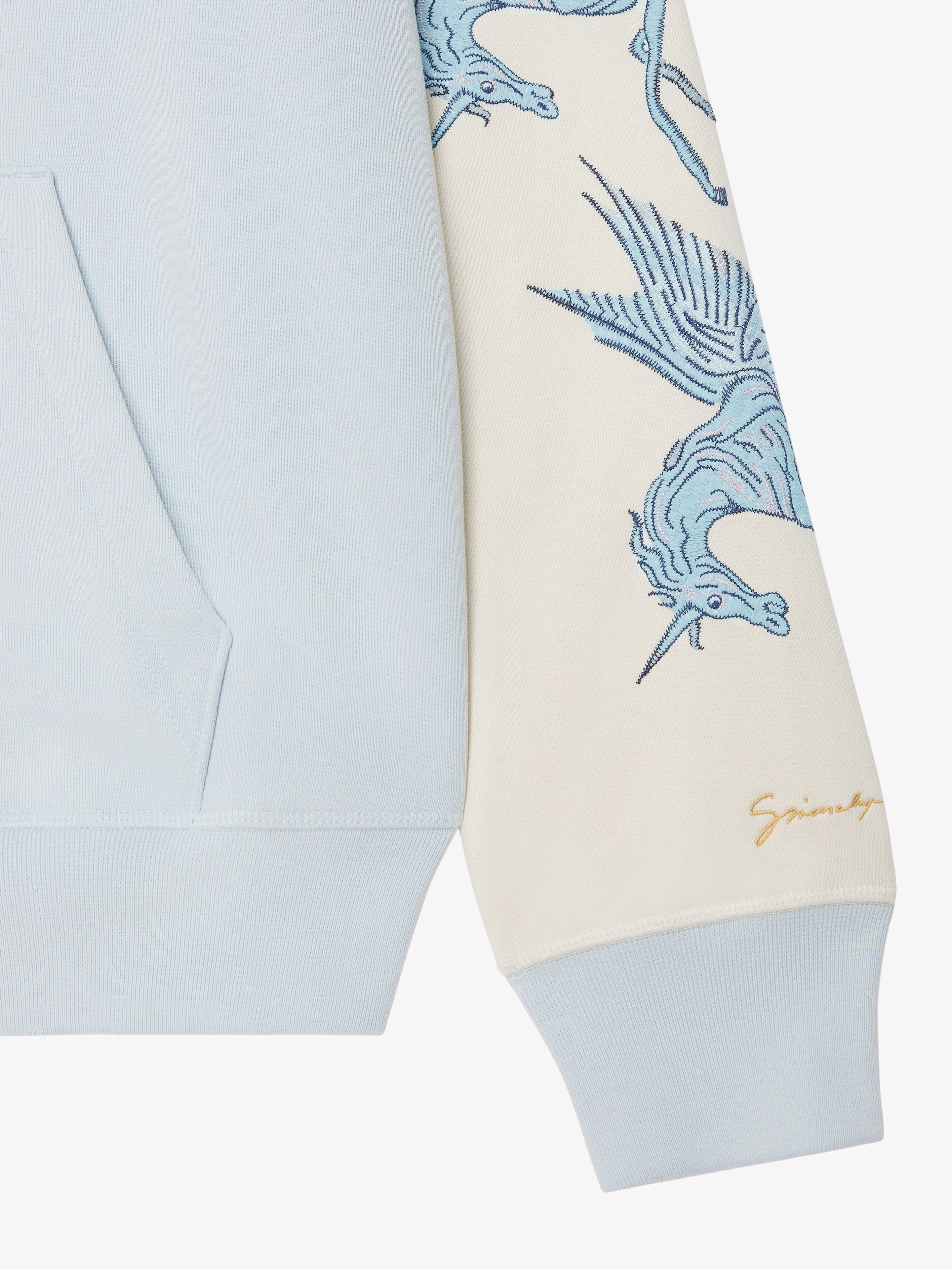 パーカー・フーディ GIVENCHY HOODIE WITH UNICORNS Givenchy Hoodie in Fleece with Unicorns Embroidery | Saks