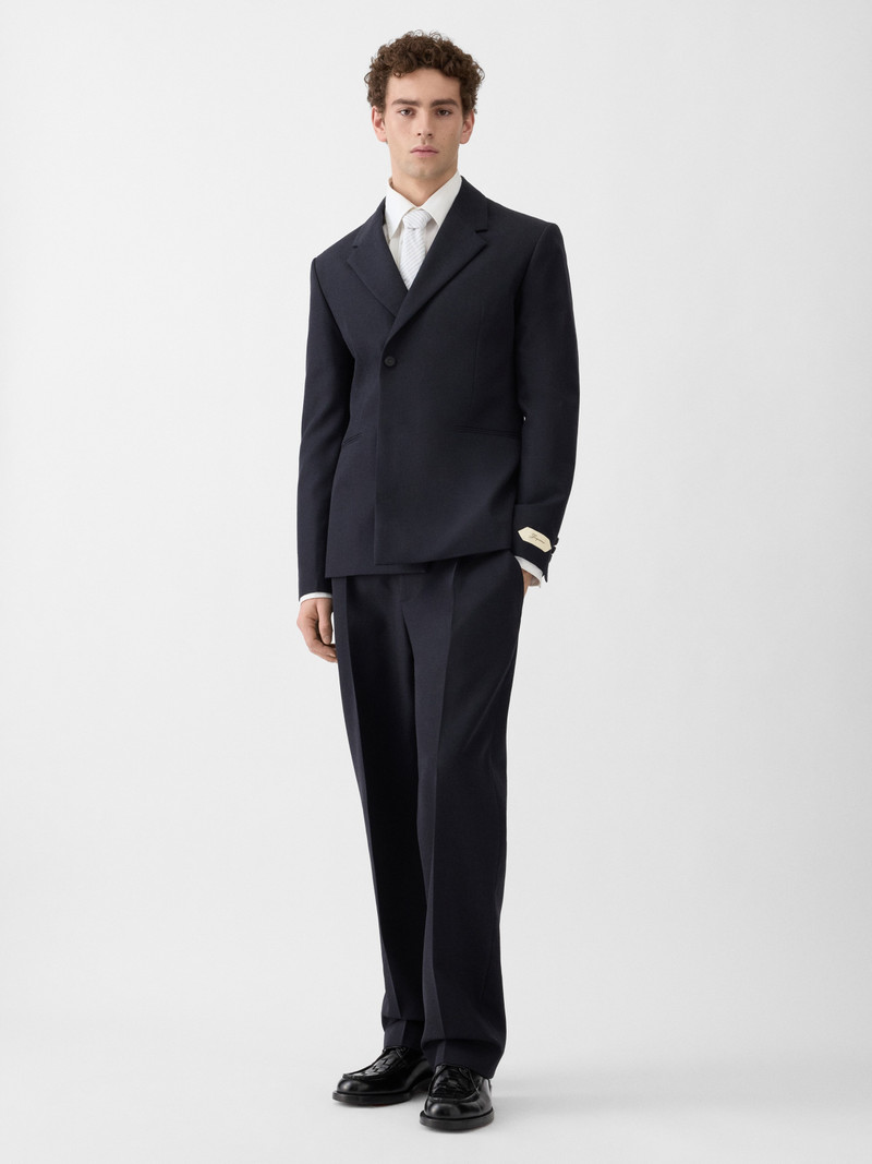 JACQUEMUS The Melo jacket outlook