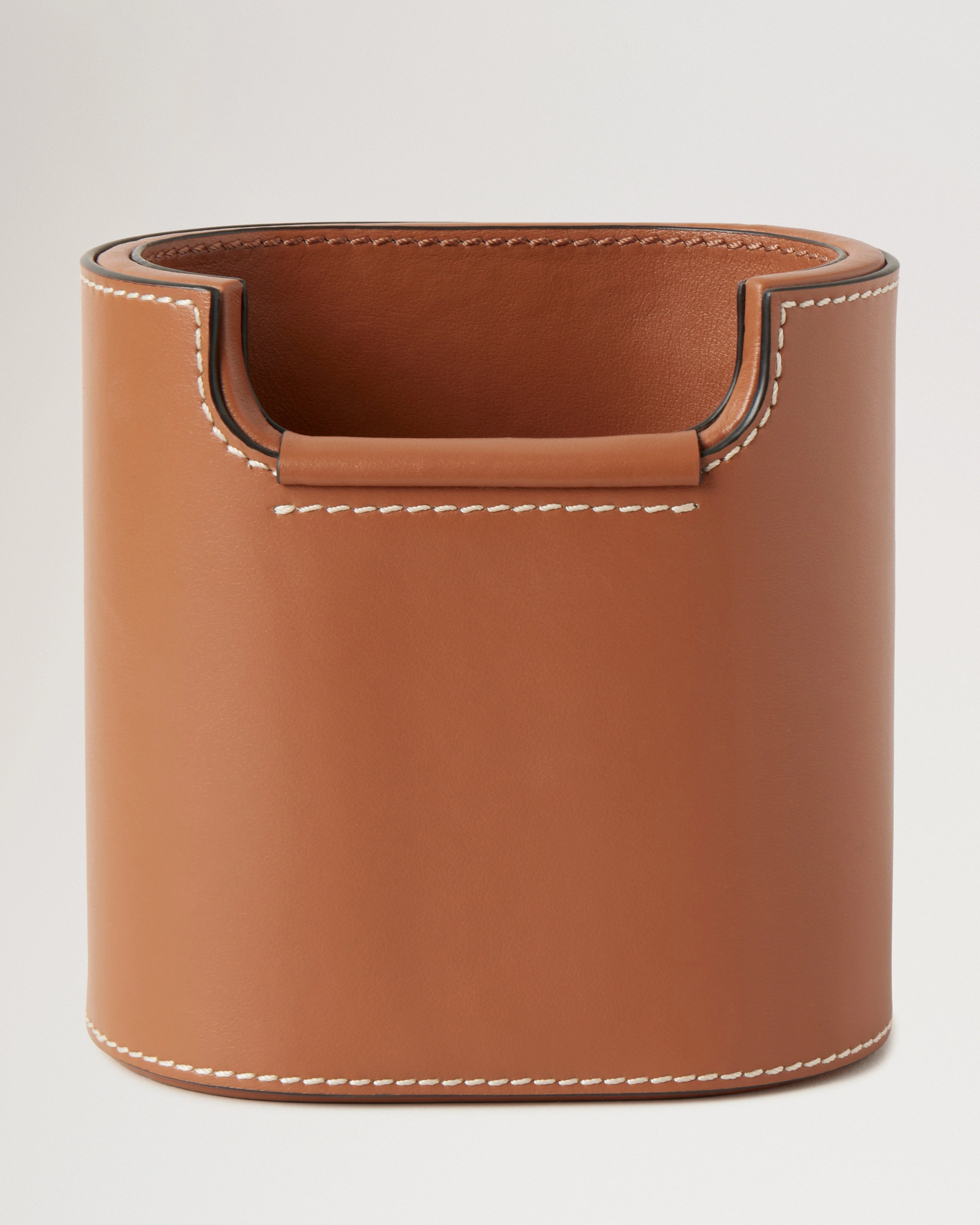 Pen Pot
Vintage Oak Nappa - 1