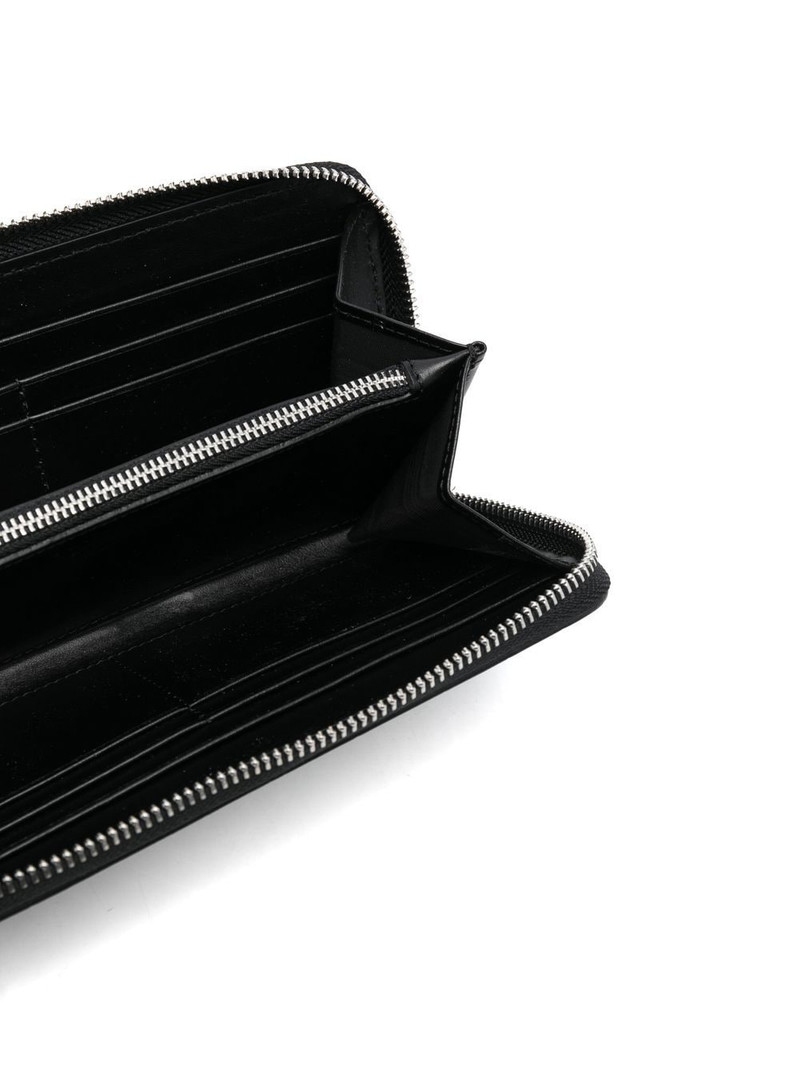 crocodile-embossed leather purse 3