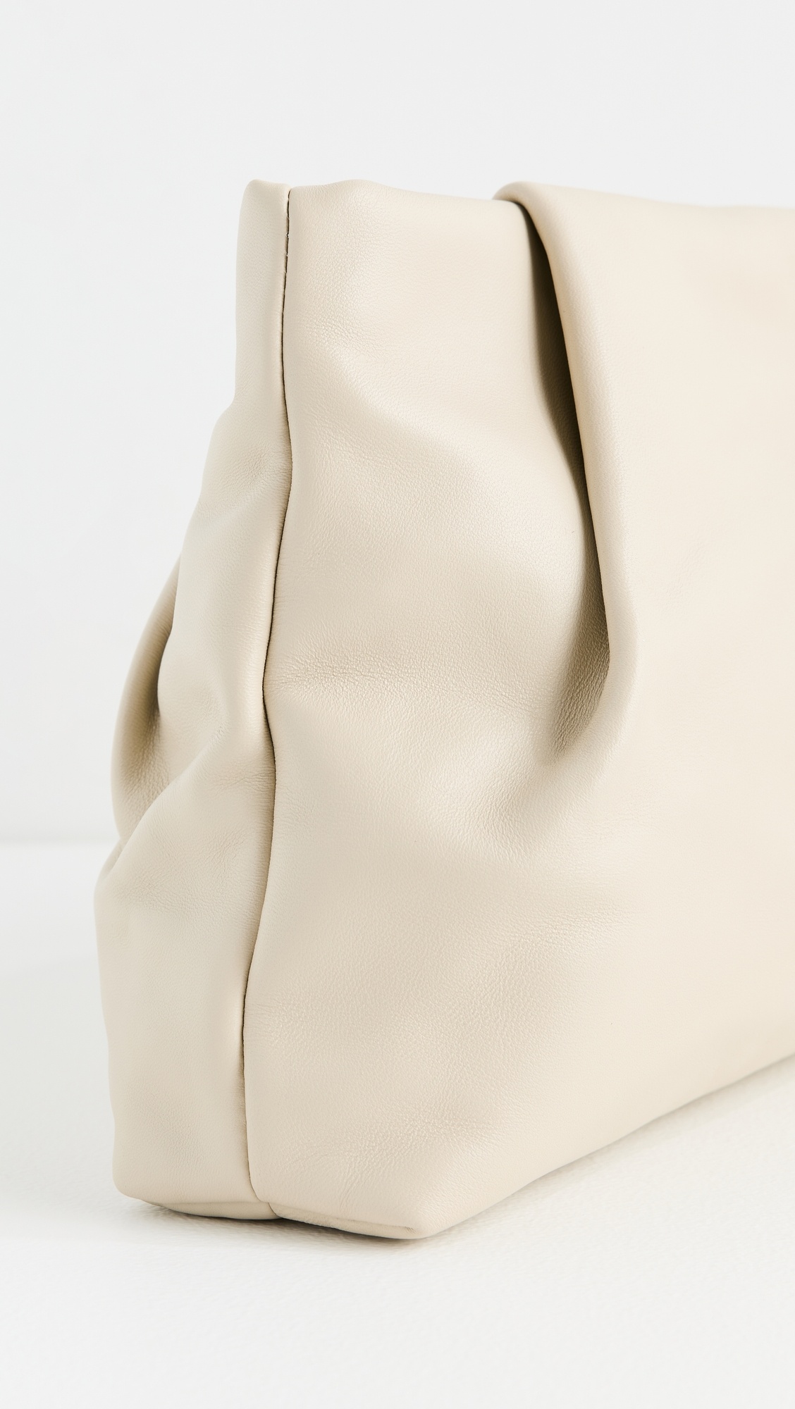 Soft Tuck Clutch - 4