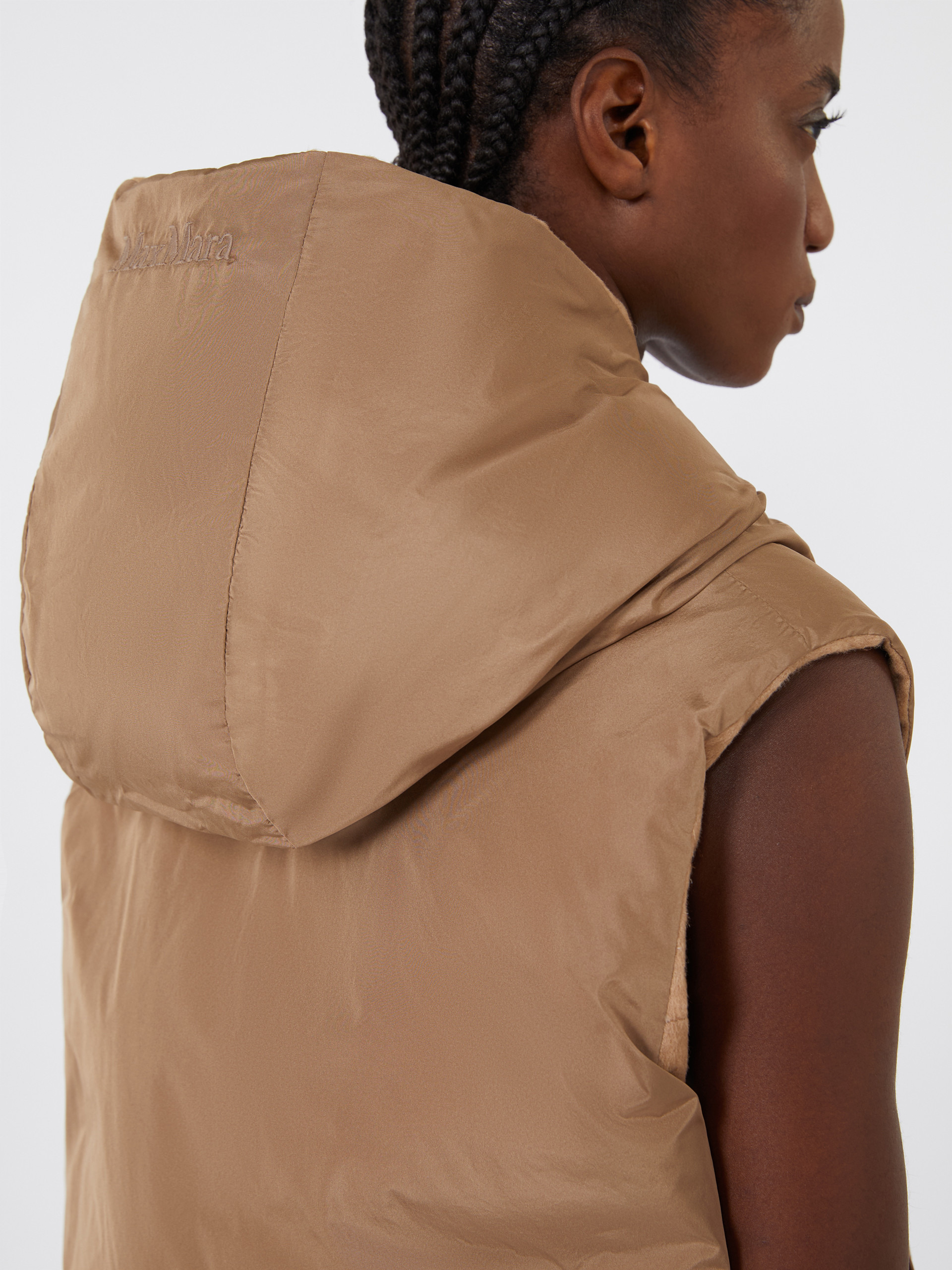 DELFY Reversible padded gilet in camel and water-repellent taffeta - 5