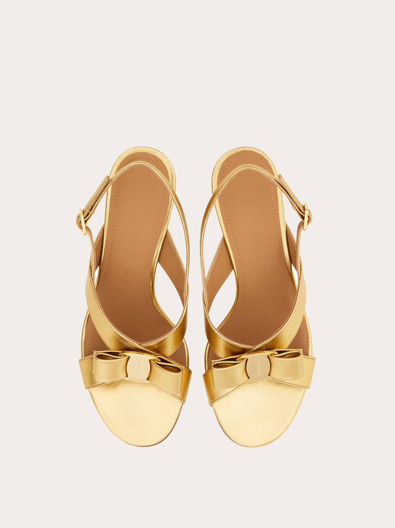FERRAGAMO Vara bow sandal outlook
