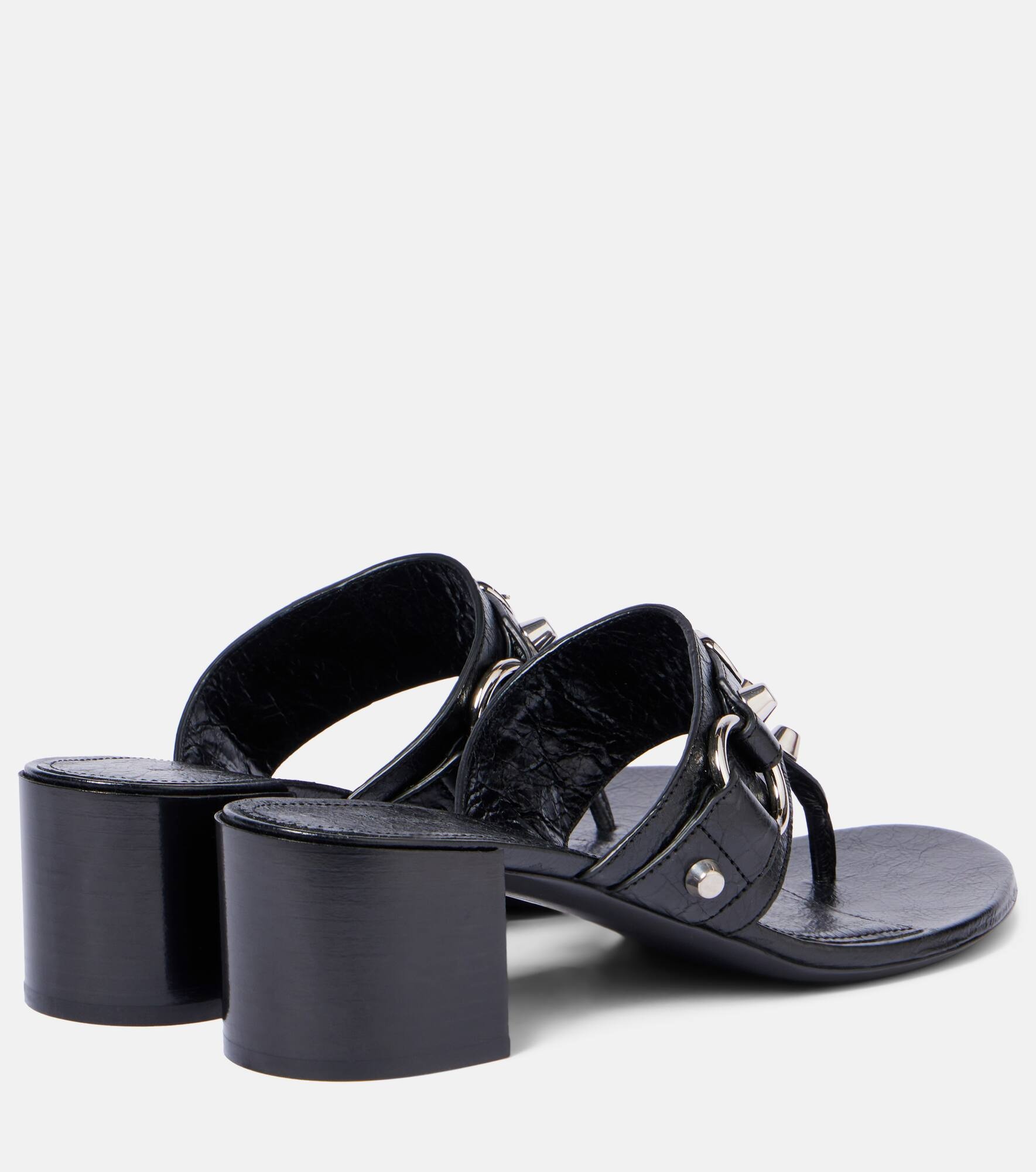 City 50 studded leather thong sandals - 2