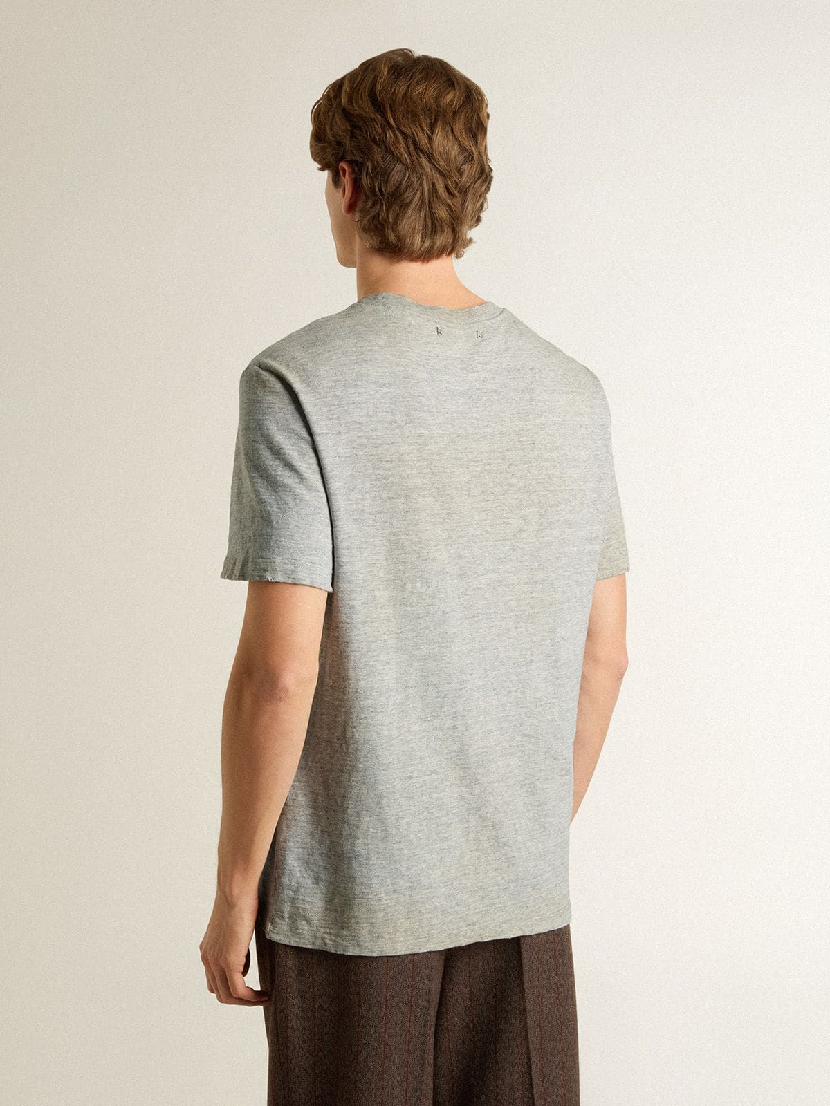 Men's vintage-effect gray T-shirt with print on the front - 4