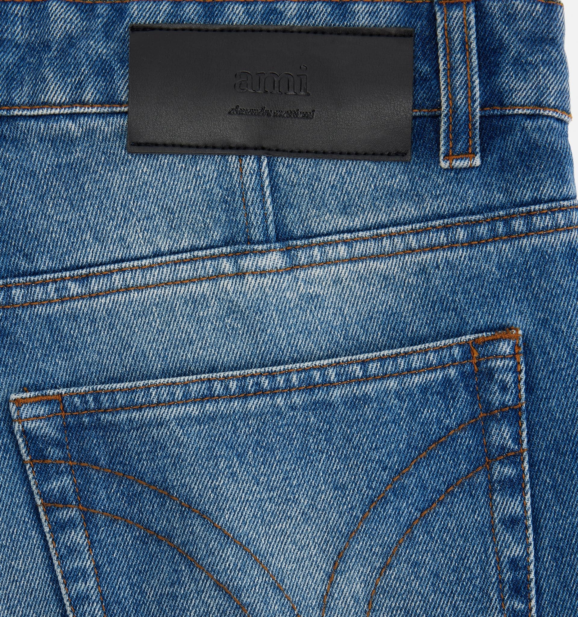 Classic Fit Jeans - 4