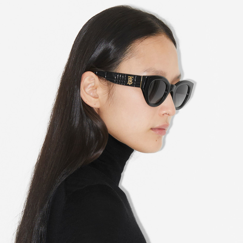 Cat-eye Frame Lola Sunglasses 4