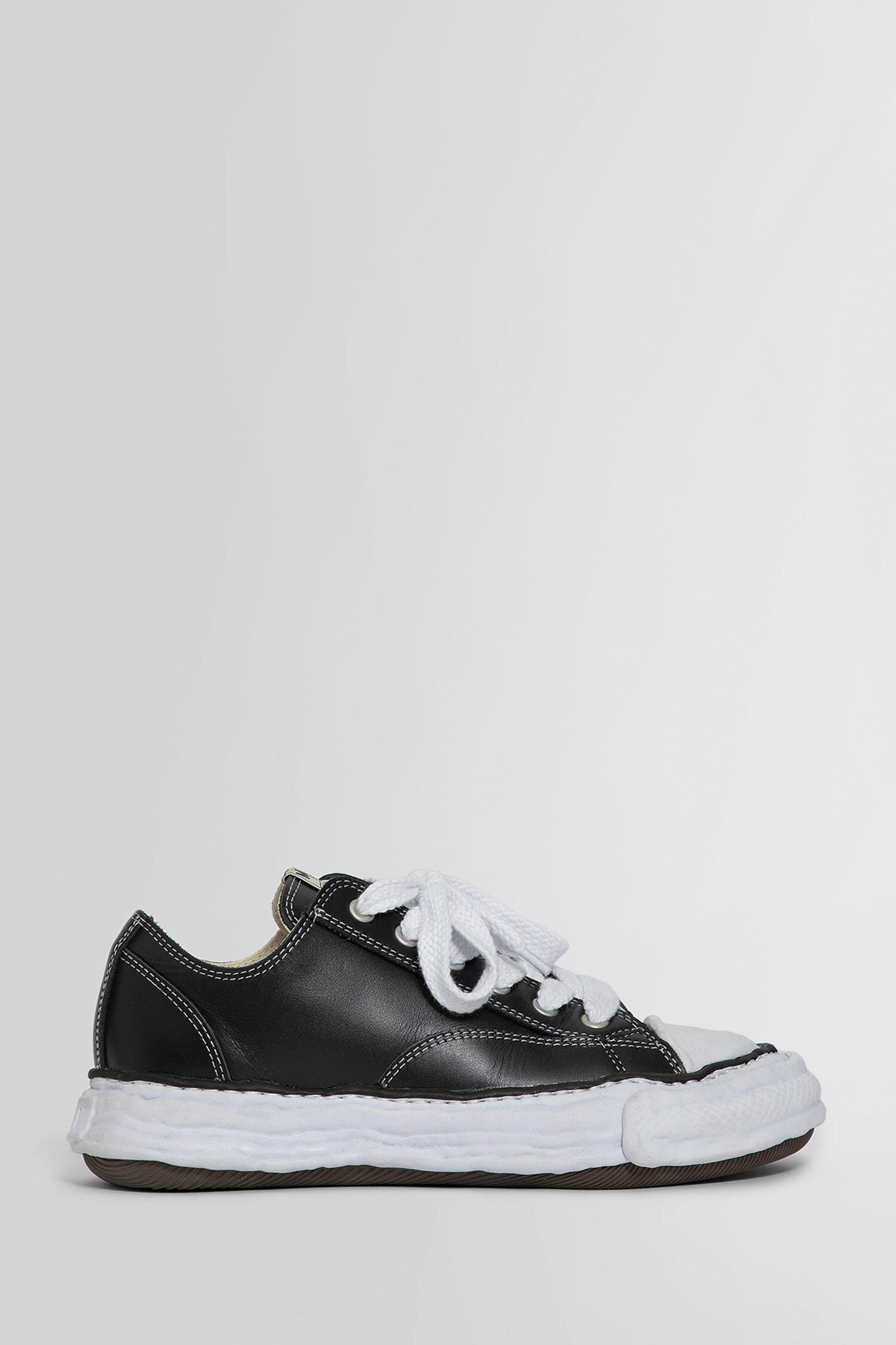 MAISON MIHARA YASUHIRO UNISEX BLACK SNEAKERS - 1