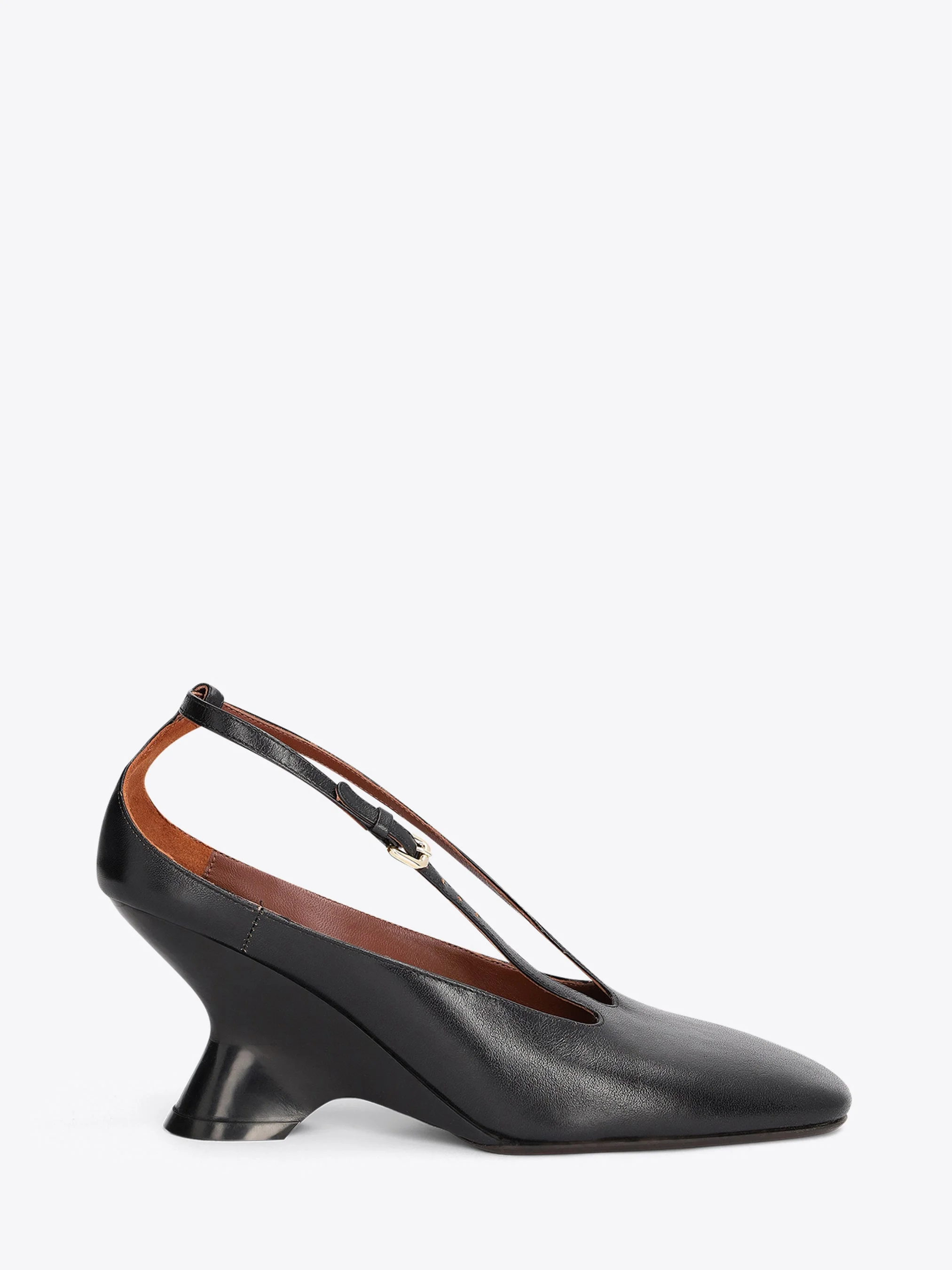 LEATHER WEDGE PUMPS - 1