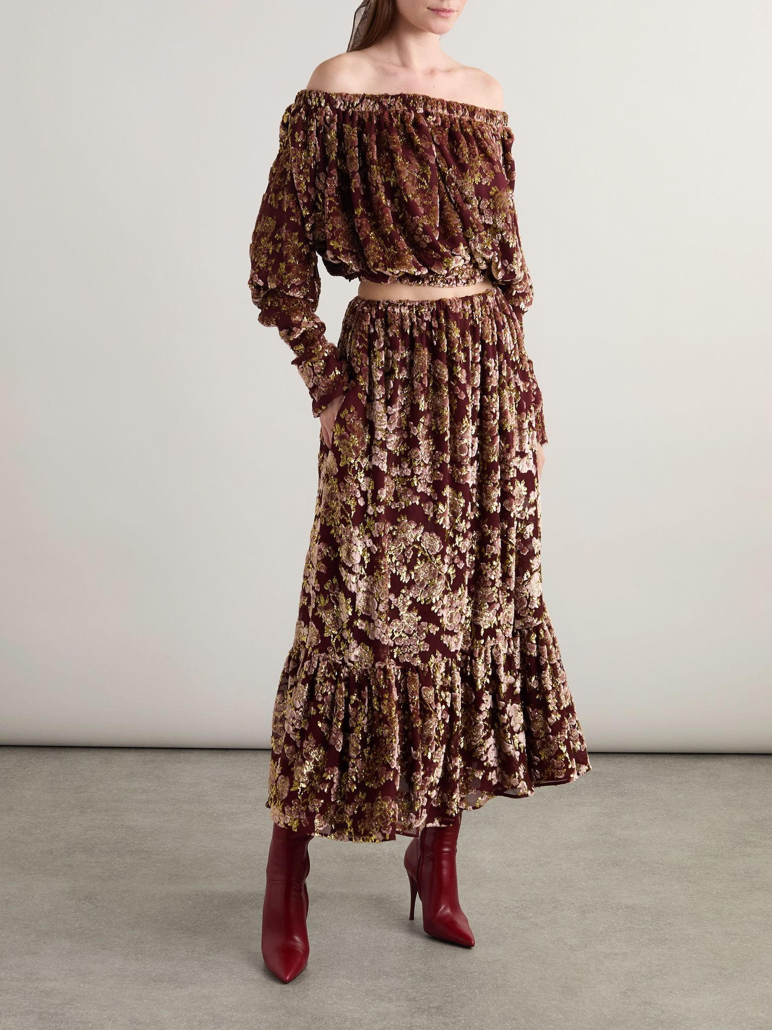 Off-the-shoulder ruched metallic devoré-velvet top Burgundy - 2