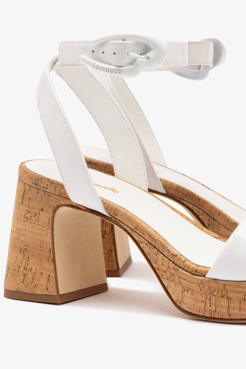 Dolly Verona Low Sandal In White Patent Leather and Natural Cork 4