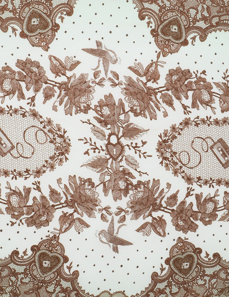 PRINTED SILK DIAMOND SCARF 5