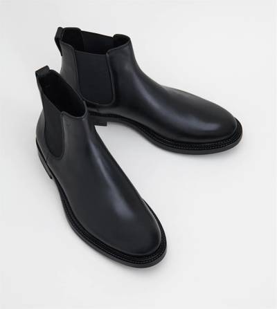 Tod's ANKLE BOOTS IN LEATHER - BLACK outlook