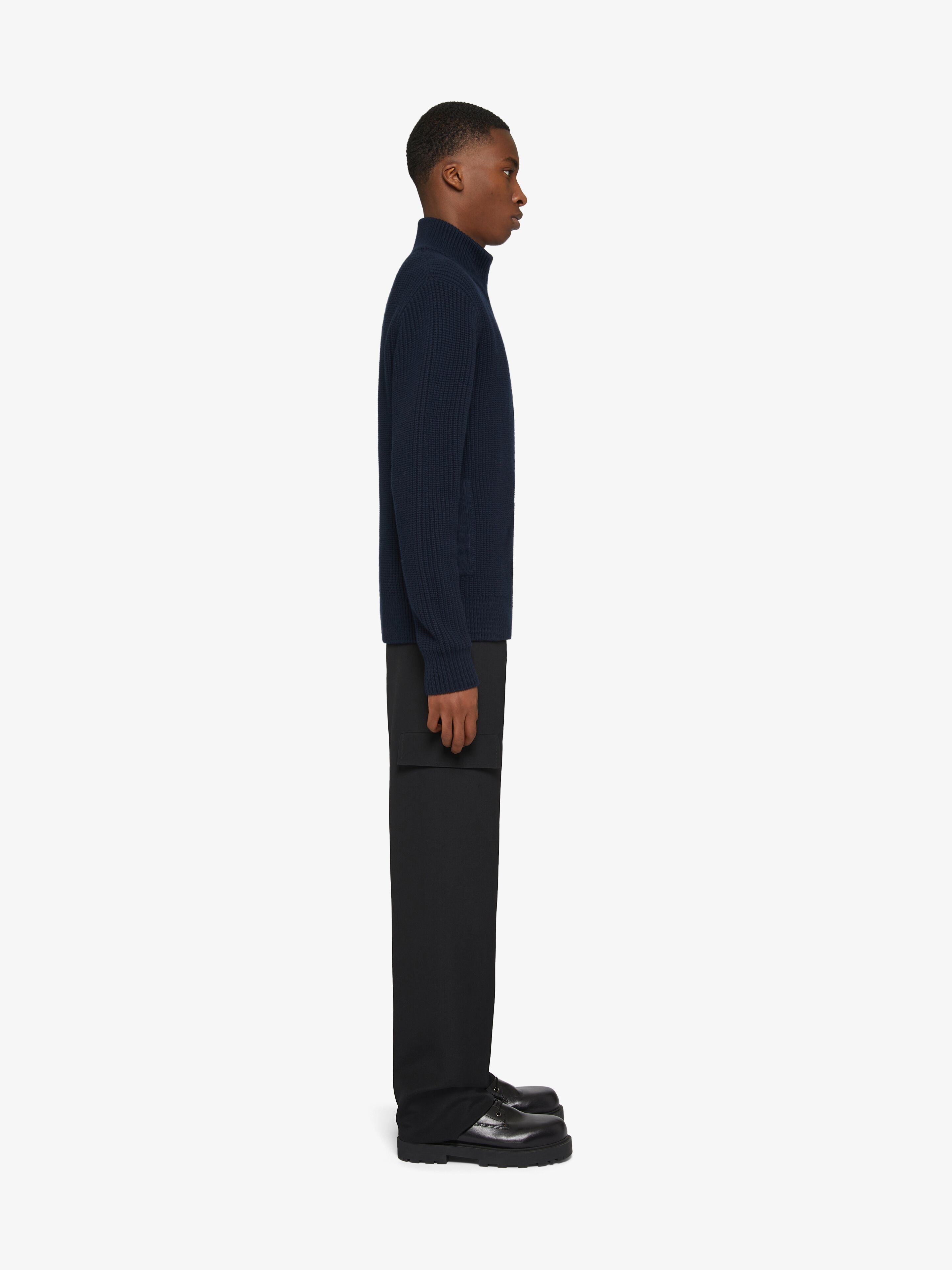 ZIPPED CARDIGAN IN WOOL AND CASHMERE - 3
