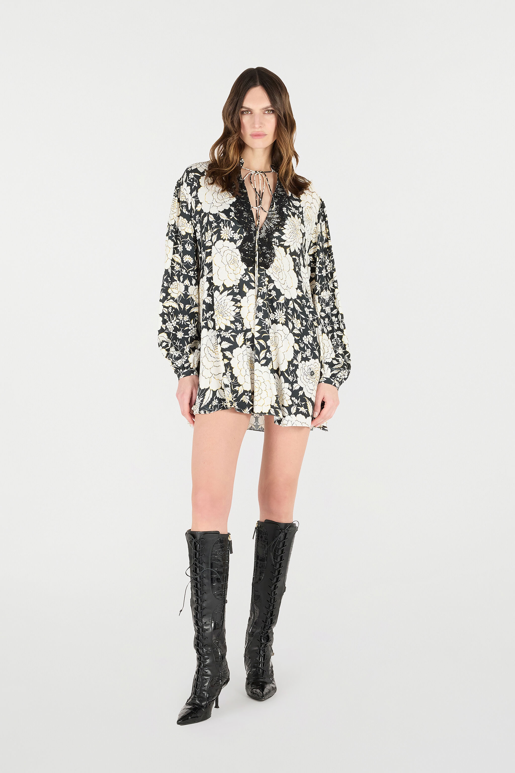 Mini Dress with Floral Print and Lace - 2
