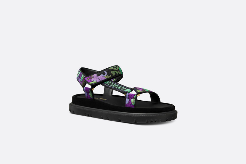 D-Wave Sandal 2