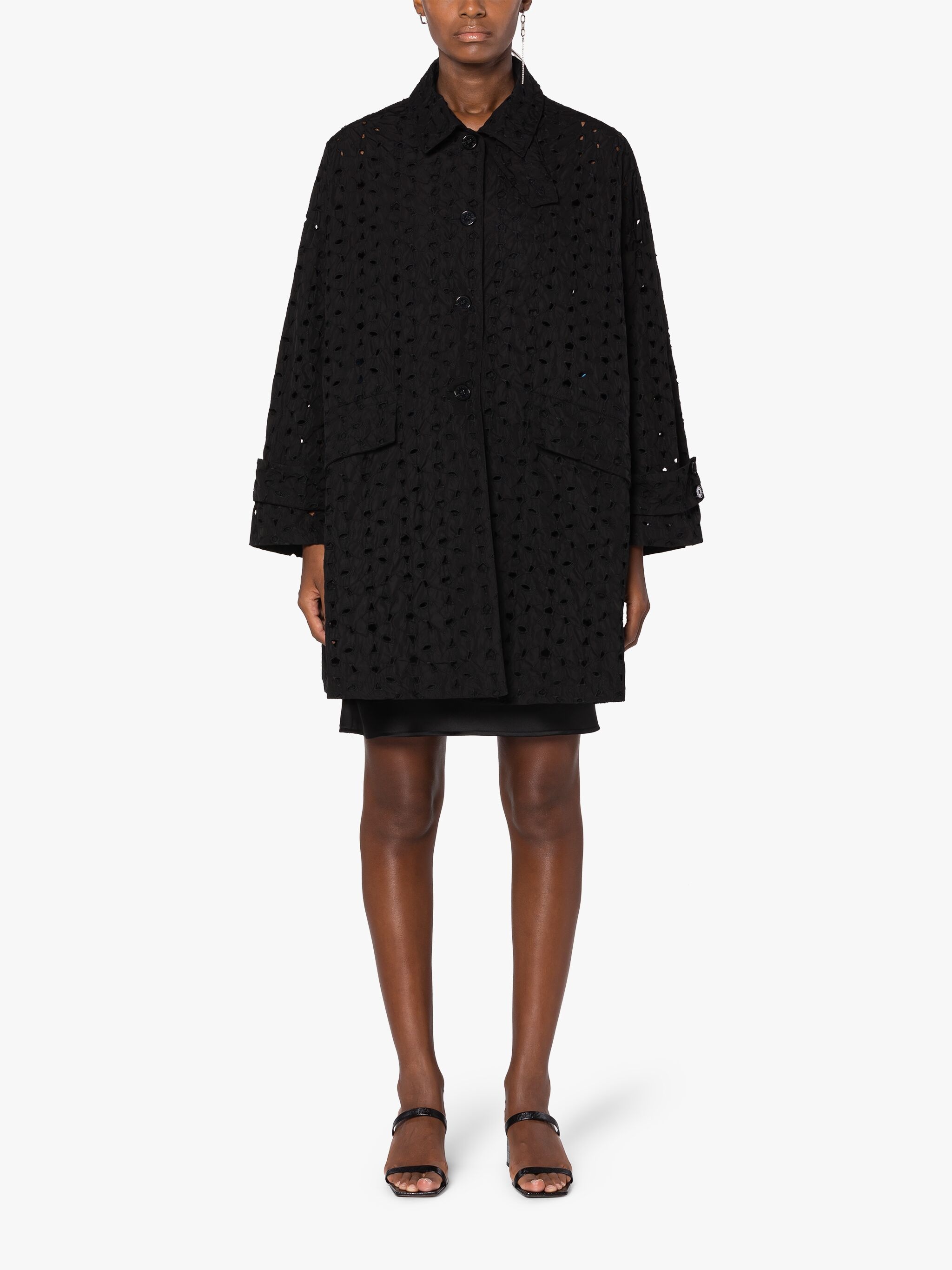 HUMBIE BLACK EMBROIDERED OVERCOAT - 3
