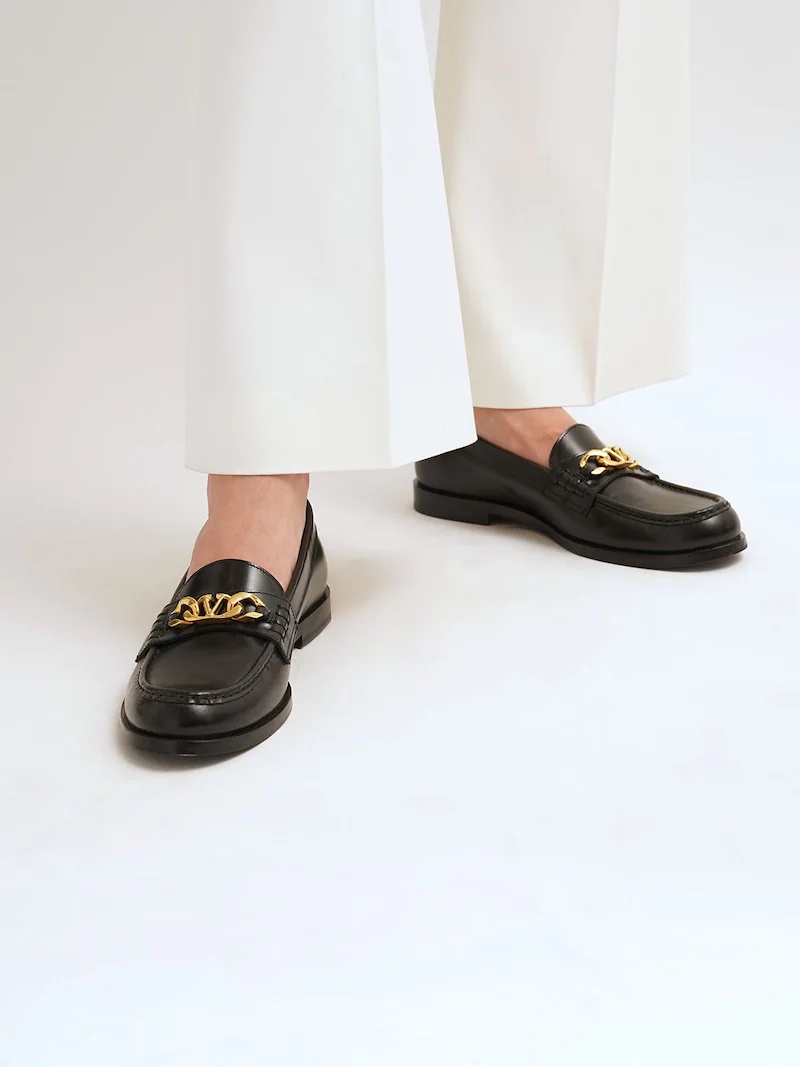 10MM VLOGO CHAIN LEATHER LOAFERS - 3