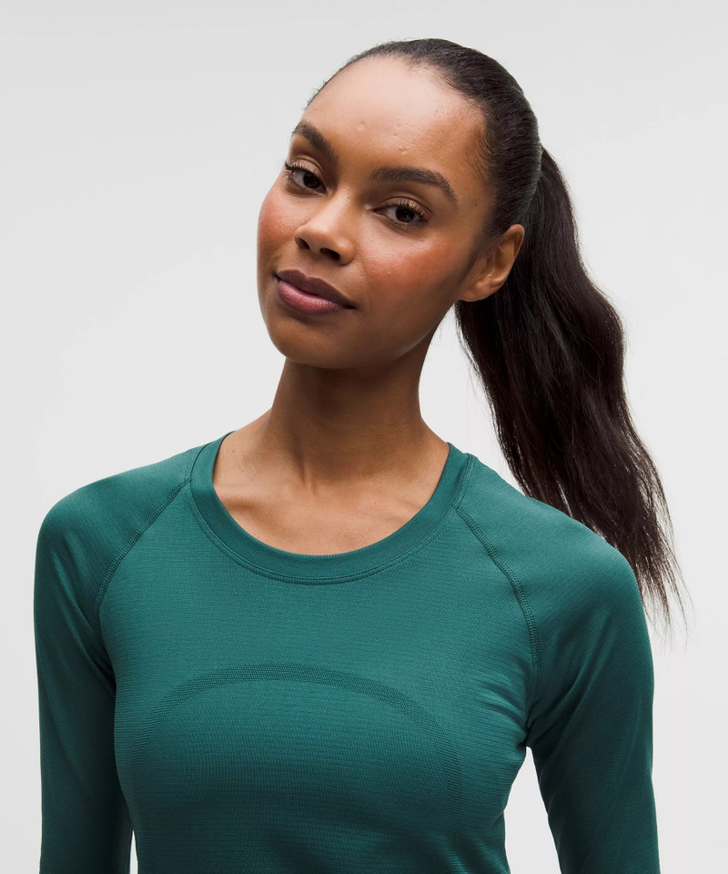 Swiftly Tech Long-Sleeve Shirt 2.0 *Waist Length 4
