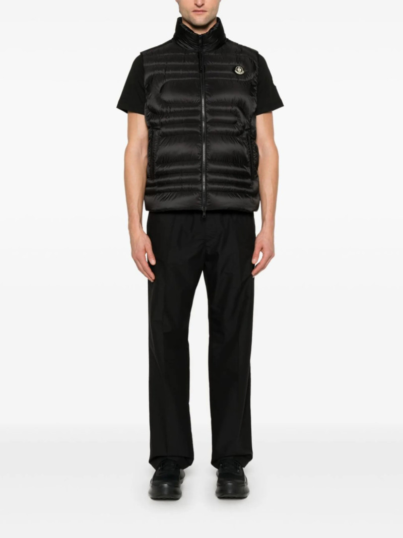 Moncler Emeishan gilet outlook