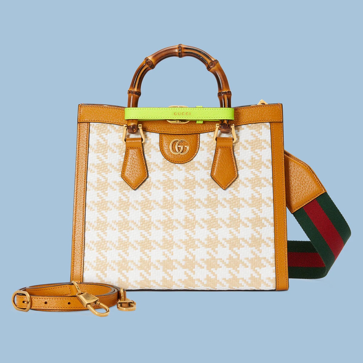 Gucci Diana medium tote bag in raffia effect crochet