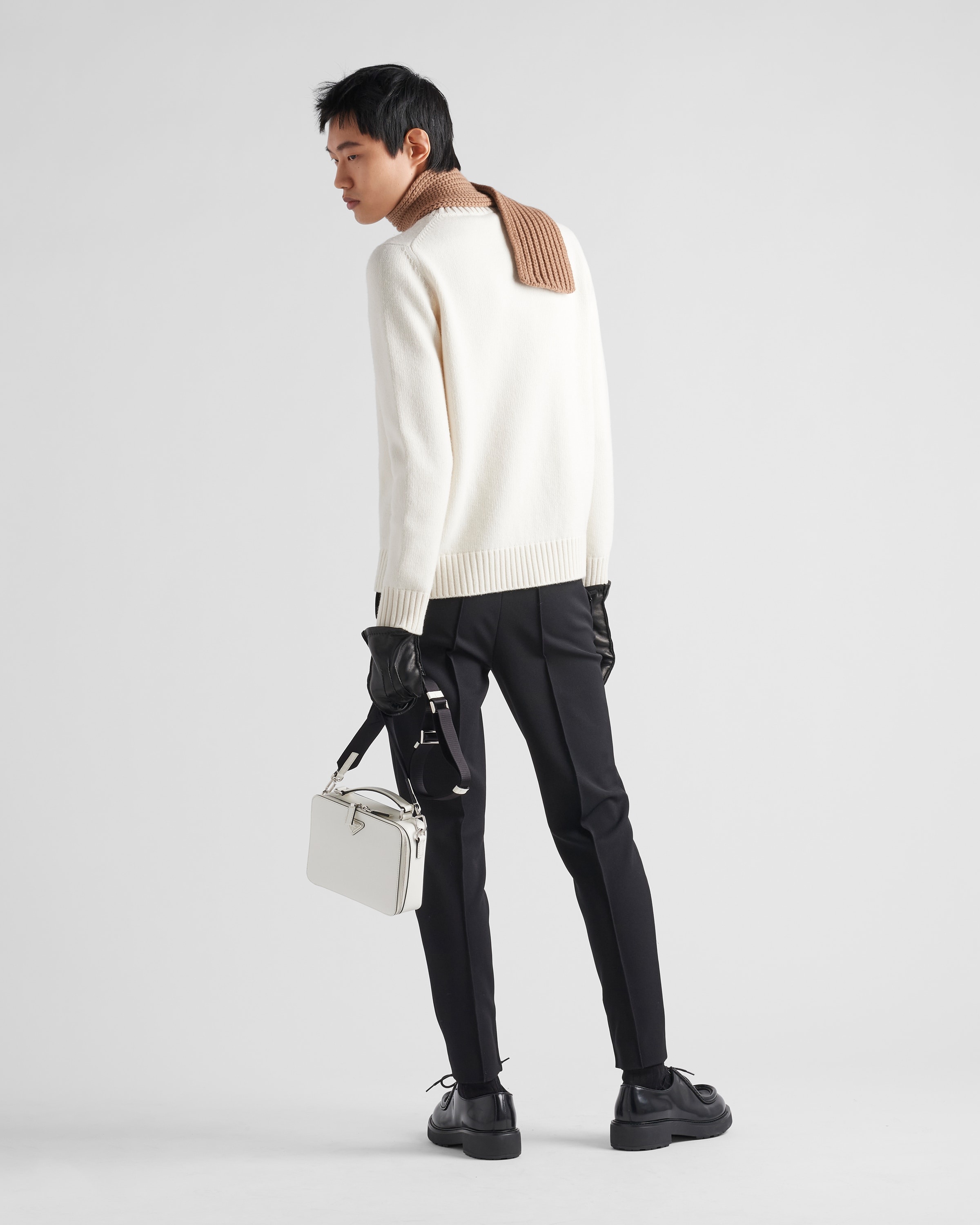 Wool and cashmere crew-neck sweater - 5