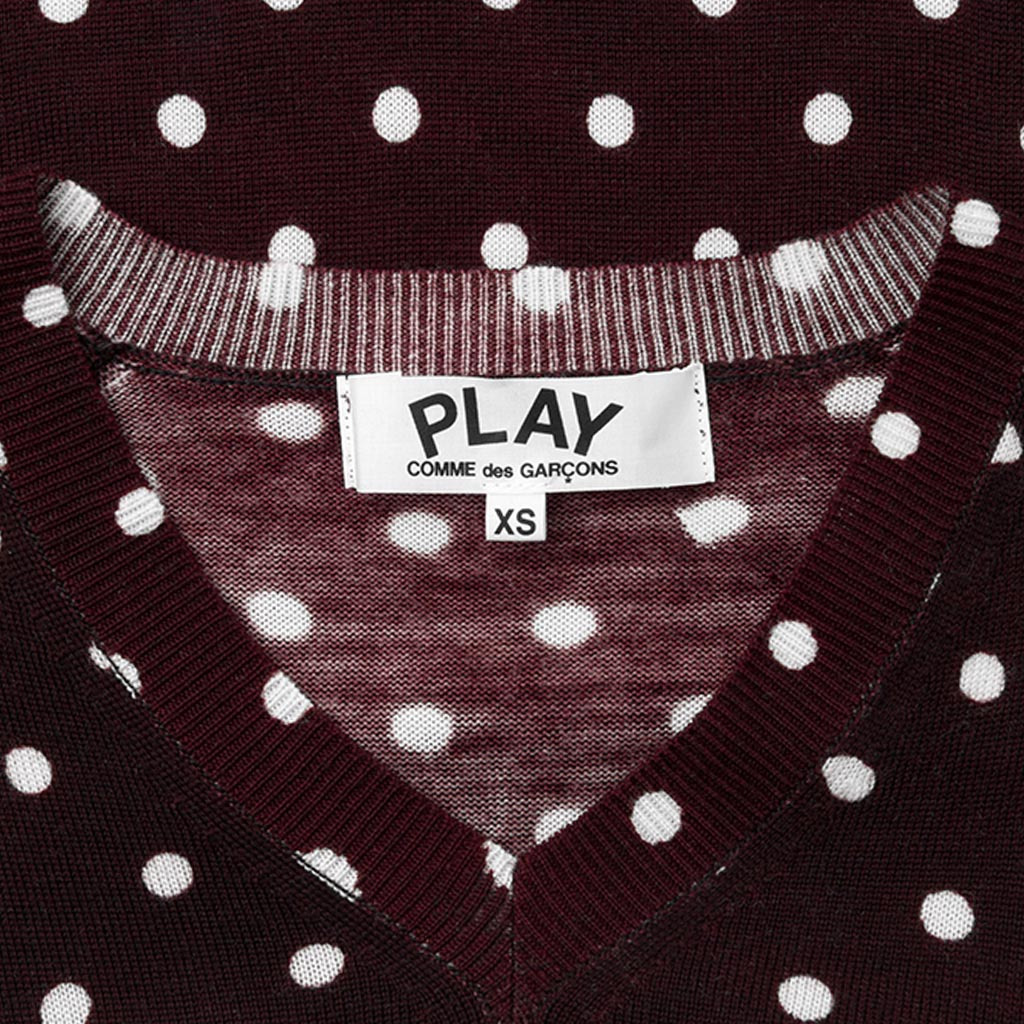 COMME DES GARCONS PLAY WOMENS POLKA DOT SWEATER - BURGUNDY - 3