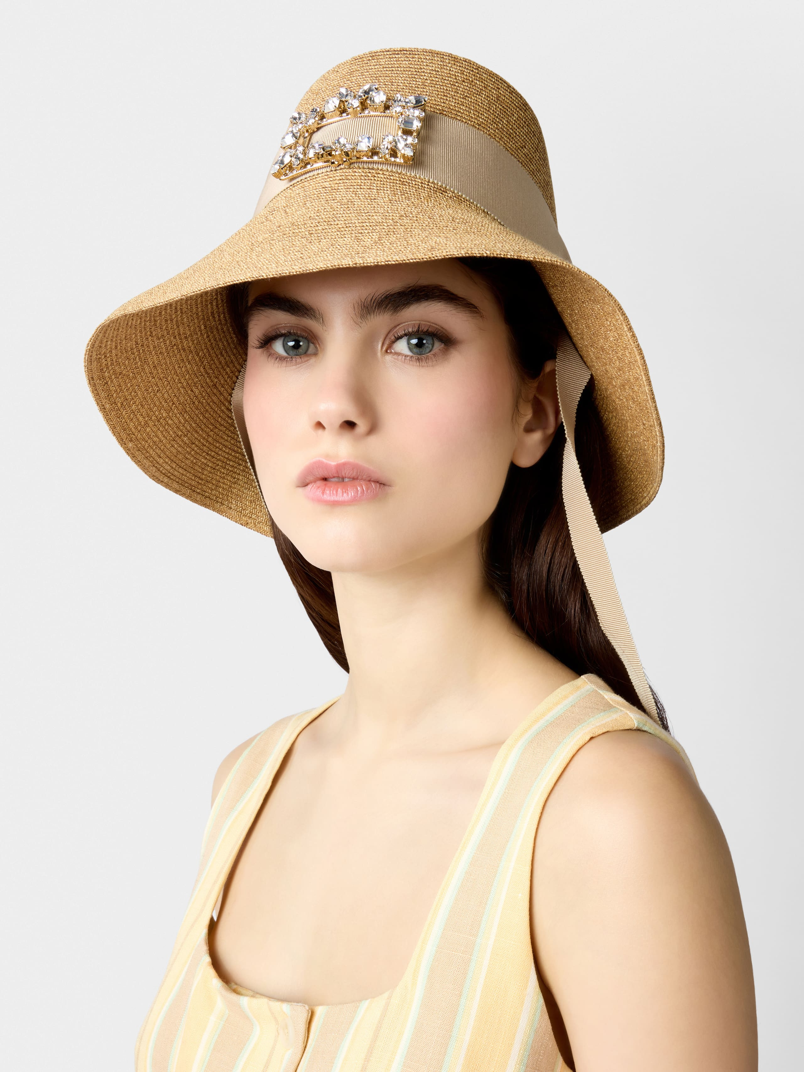 Broche Vivier Hat in raffia - 5