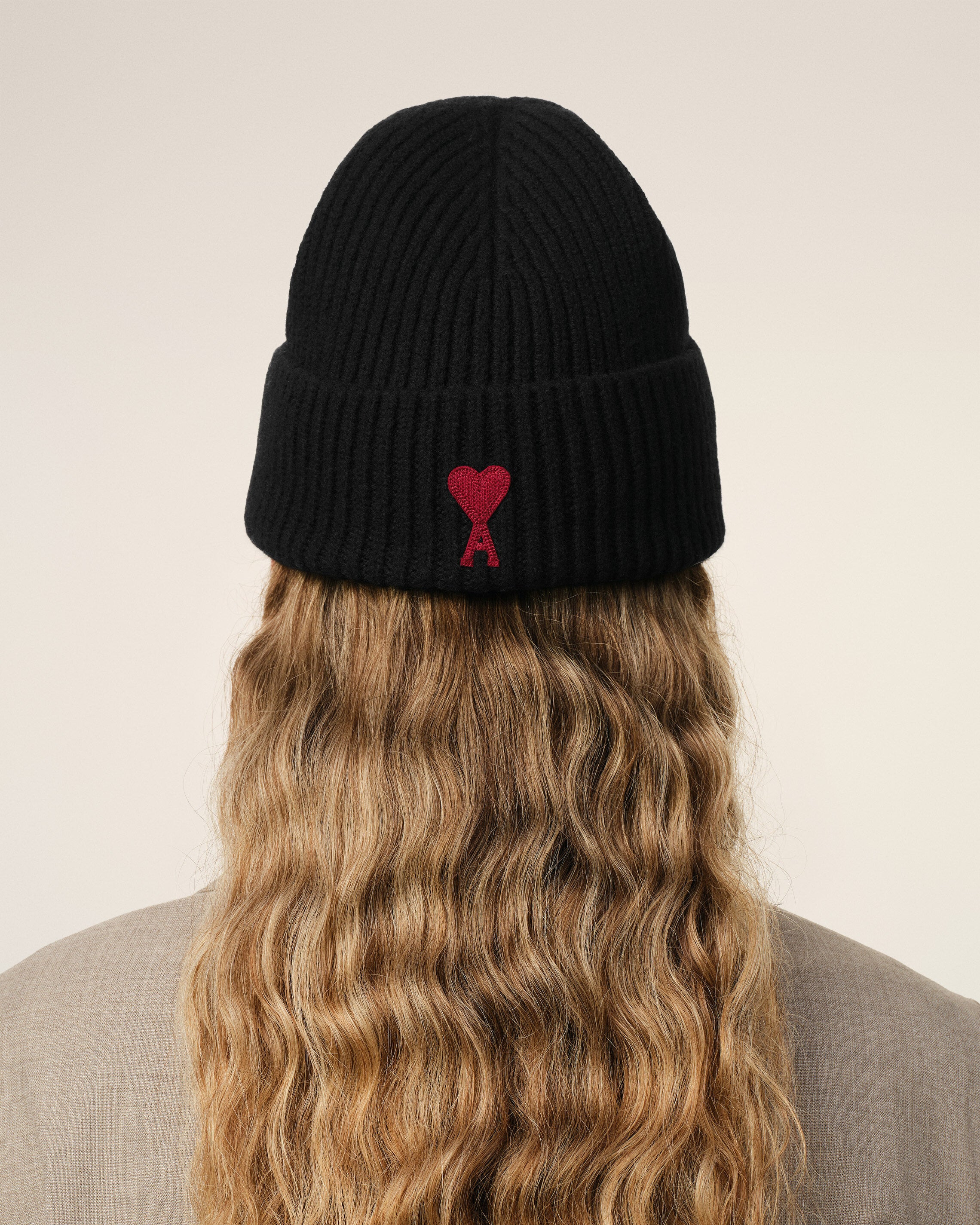 RED AMI DE COEUR BEANIE - 6