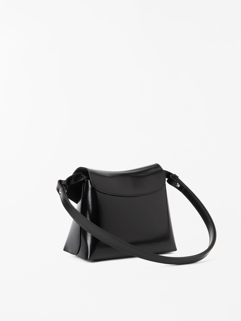 TIGER OF SWEDEN Madlen Elegant Shoulder Bag outlook