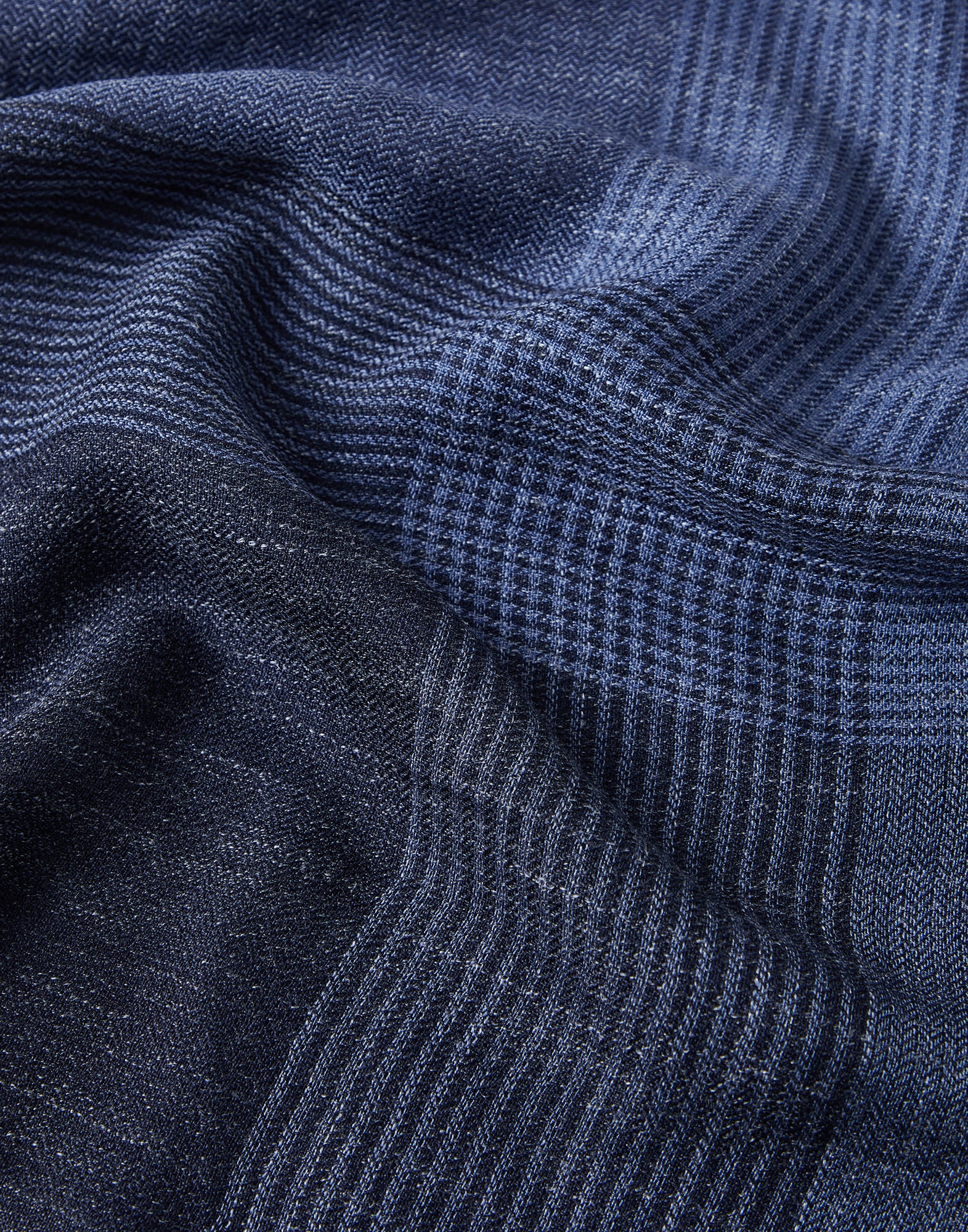 Silk and linen chevron scarf with stripes - 3