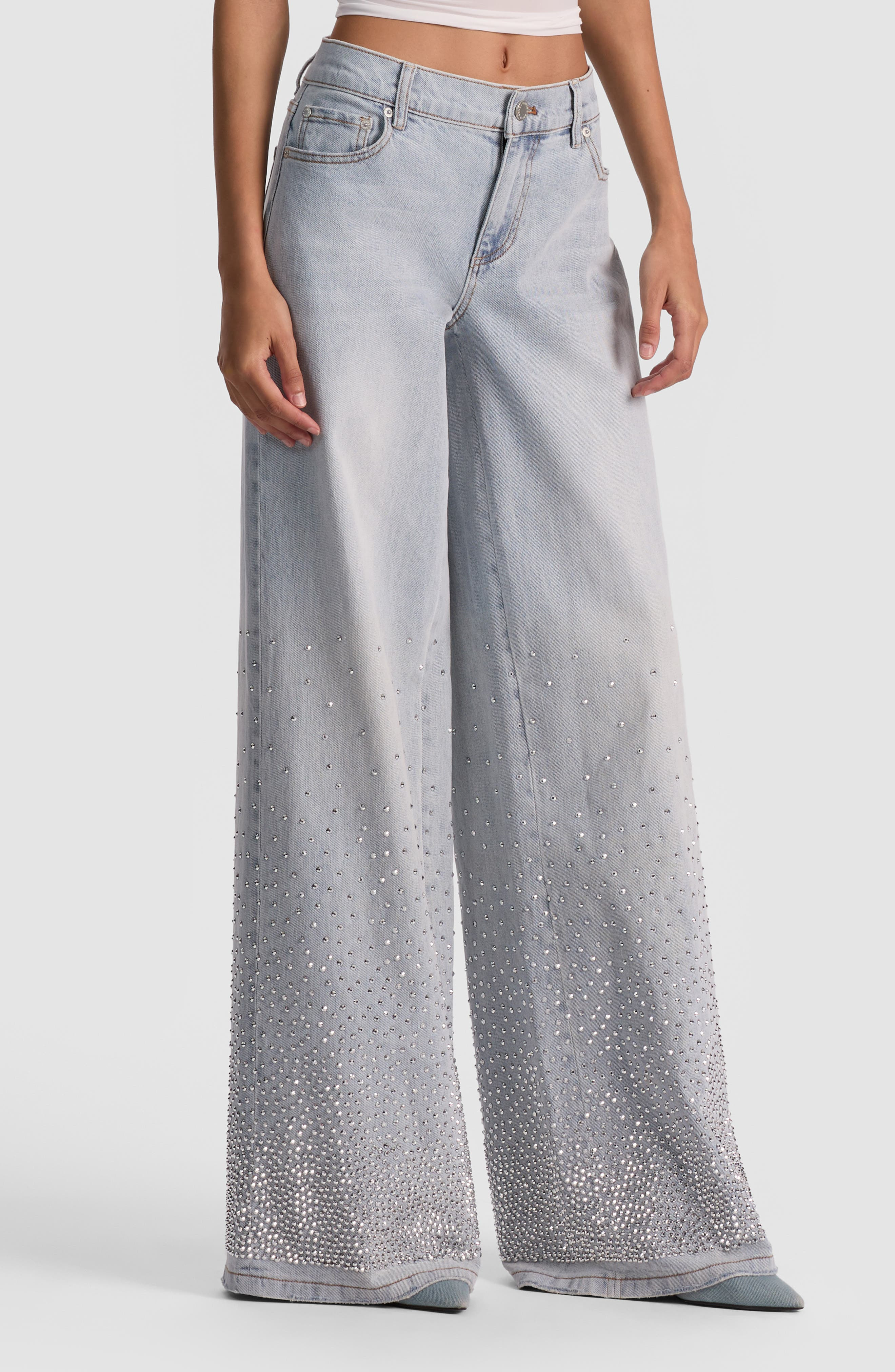Alice + Olivia Amazing Stud Detail Baggy Wide Leg Jeans in Rockstar Blue at Nordstrom - 3