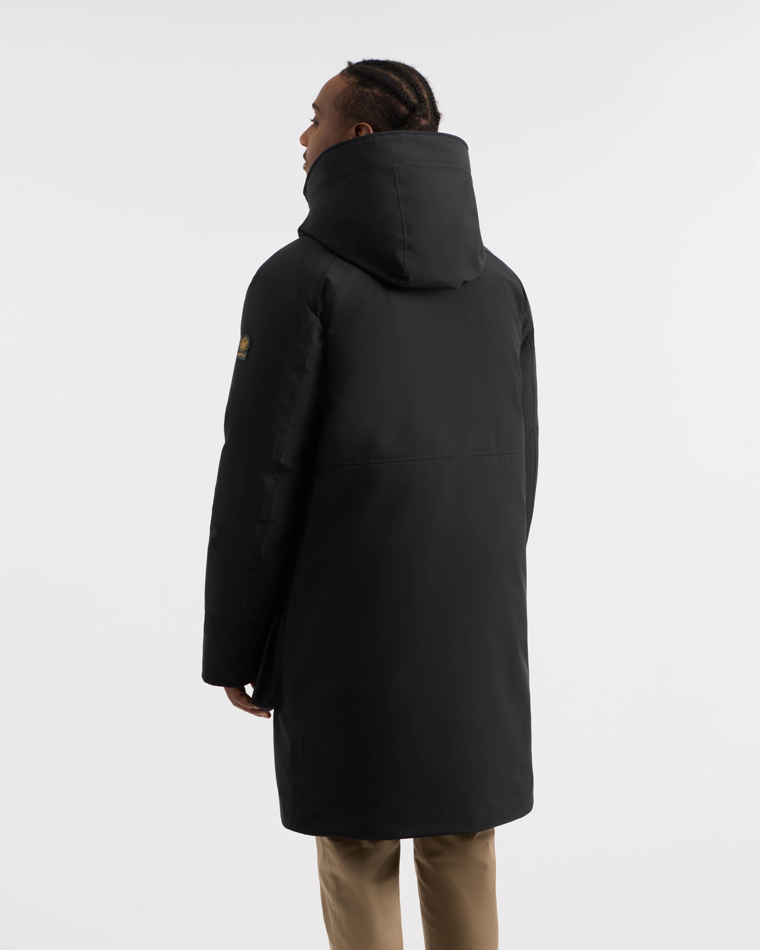 Jonas - Jet Black - 4