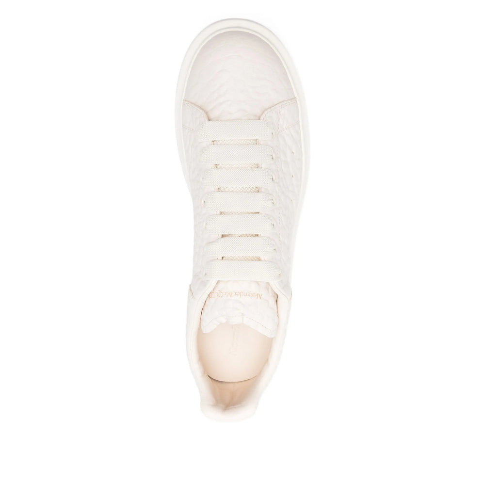 Alexander Mcqueen Neutrals Trainers - Low-Tops Men - 2