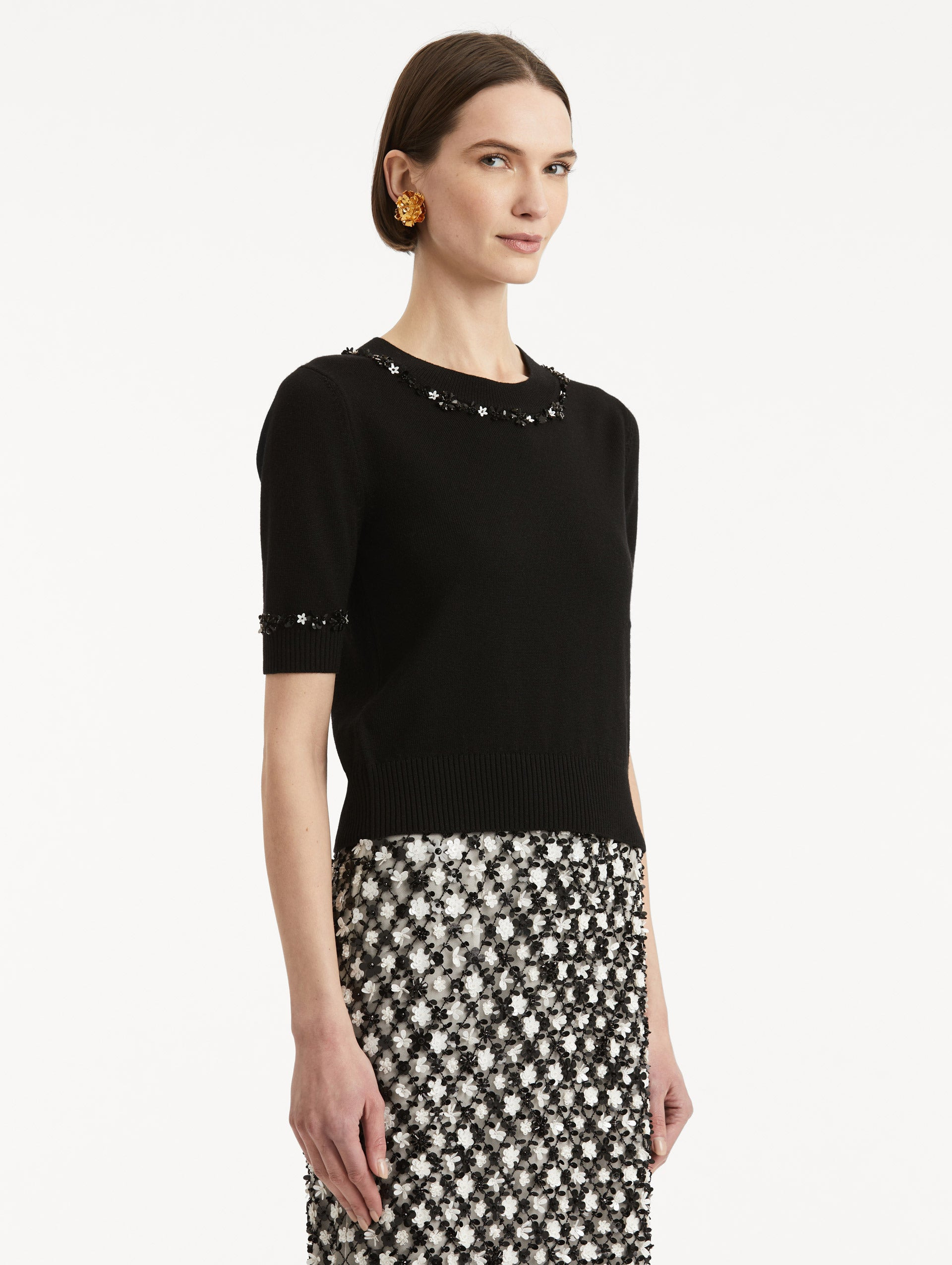 SEQUIN FLORET TRIM PULLOVER - 4