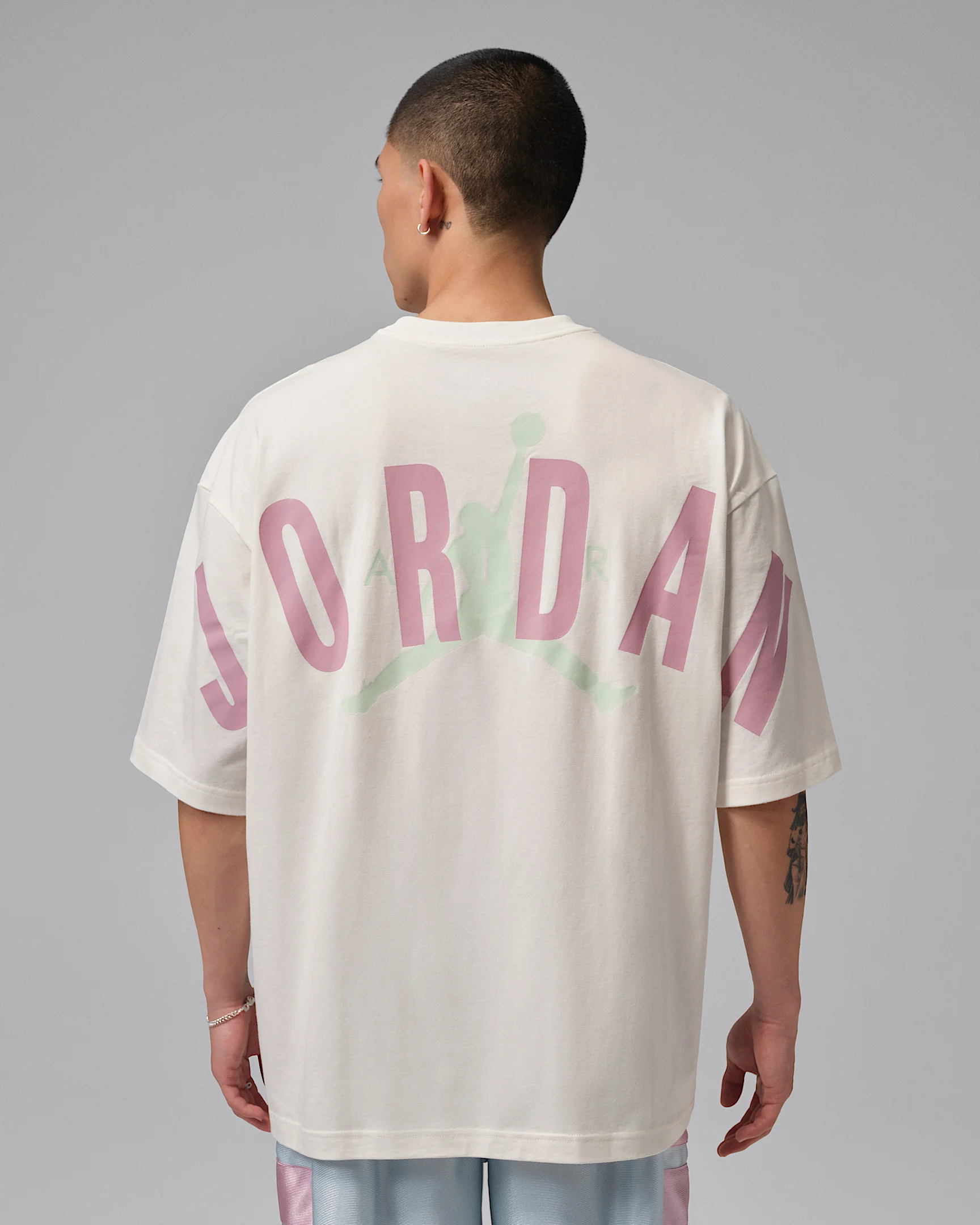 Jordan Men's Oversized T-Shirt - 1