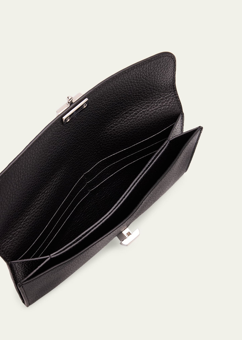 Totême T-Lock Grain Leather Continental Wallet outlook