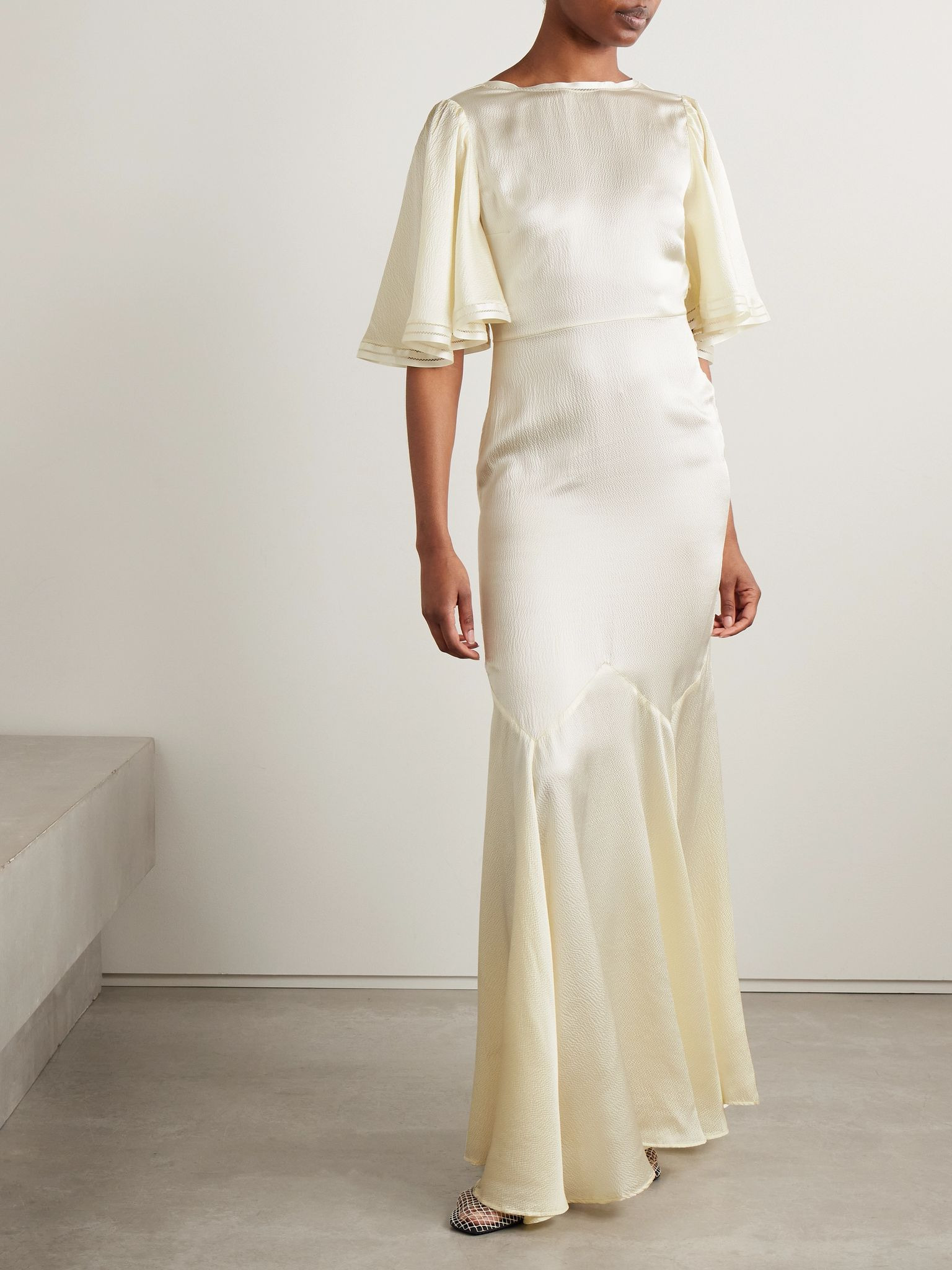Claret hammered-silk gown Cream - 5