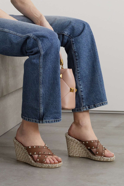 Valentino Valentino Garavani Rockstud textured-leather espadrille wedge mules outlook