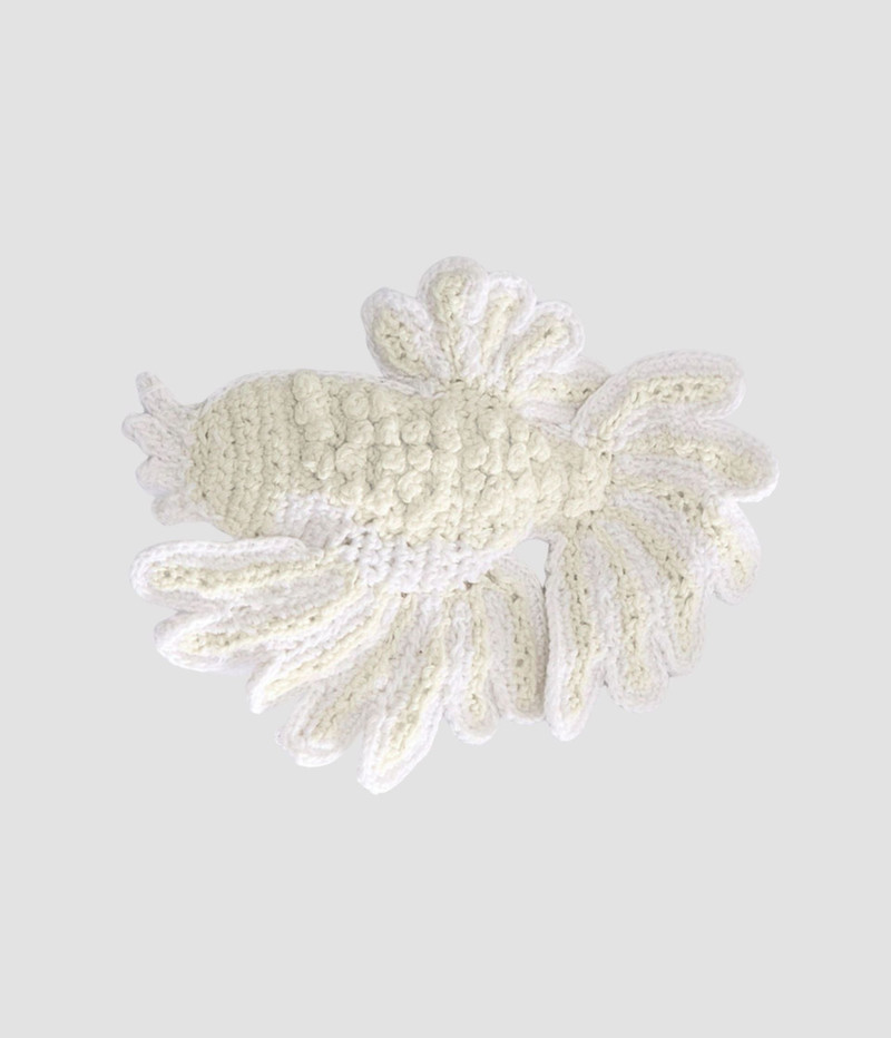 CROCHET BROOCH 1