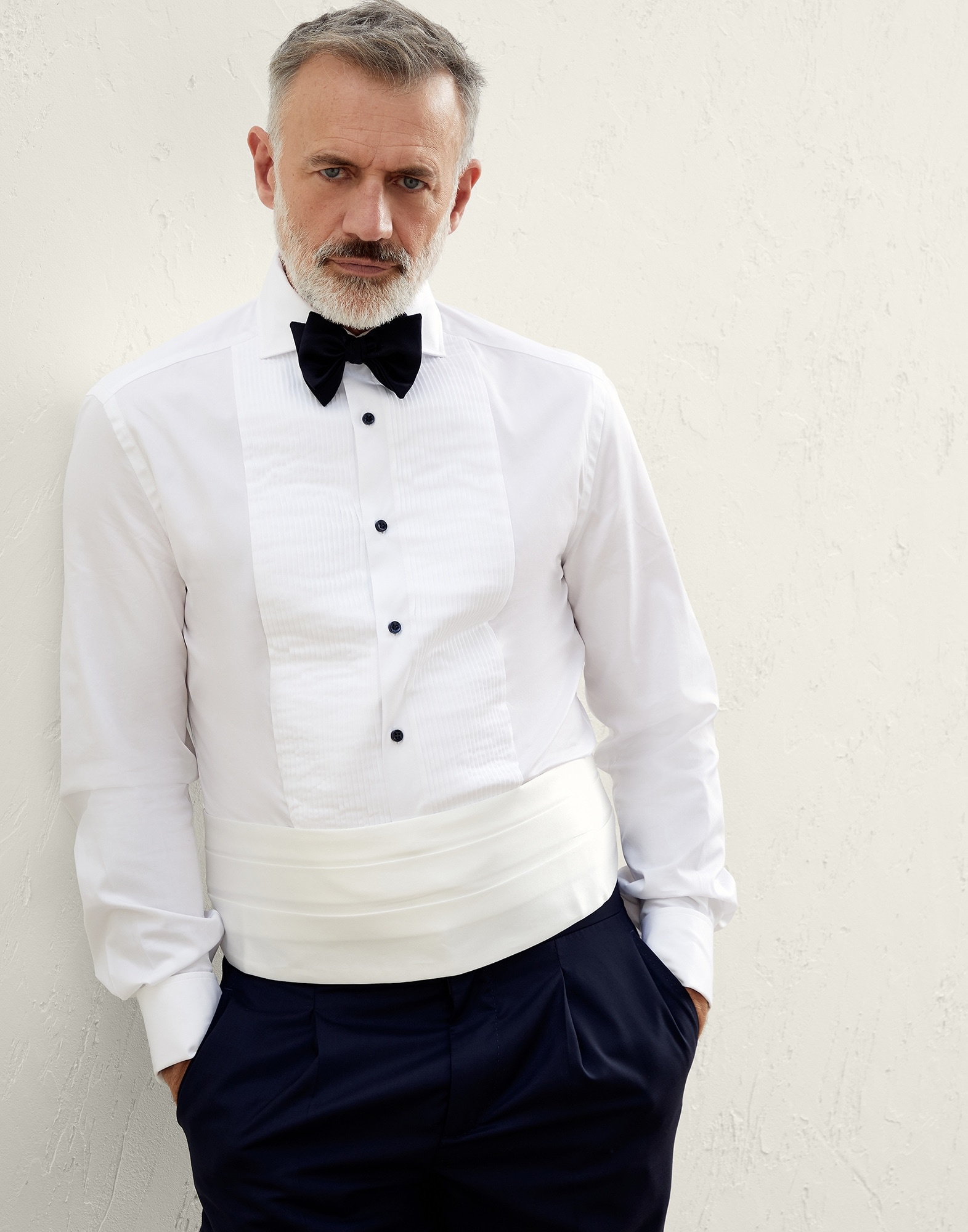 Giza cotton twill slim fit tuxedo shirt with pleated bib, spread collar and French cuffs - 4