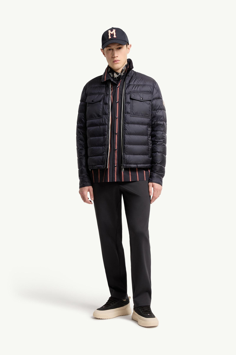 Moncler Vydori 3-in-1 Short Down Jacket outlook