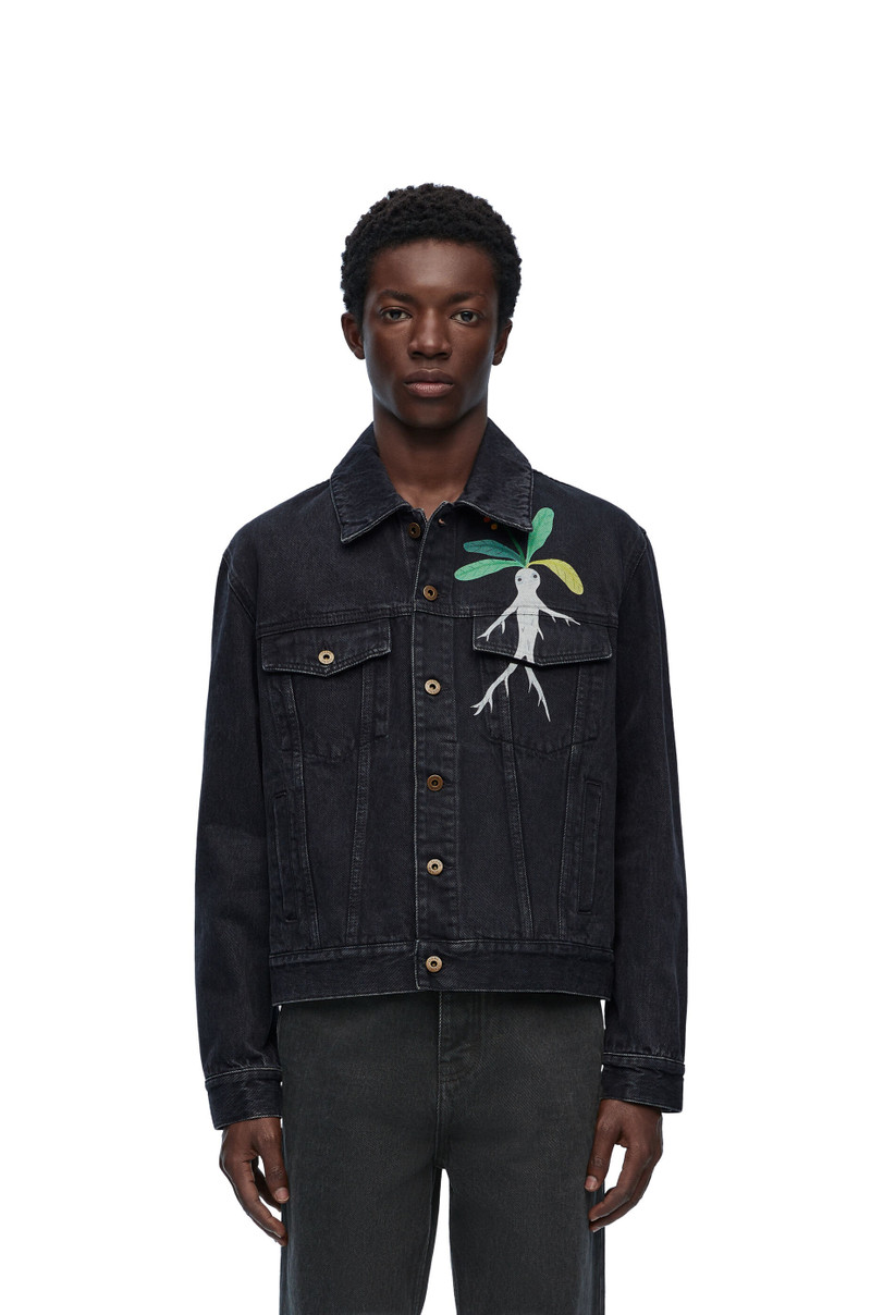 Trucker jacket in denim 3