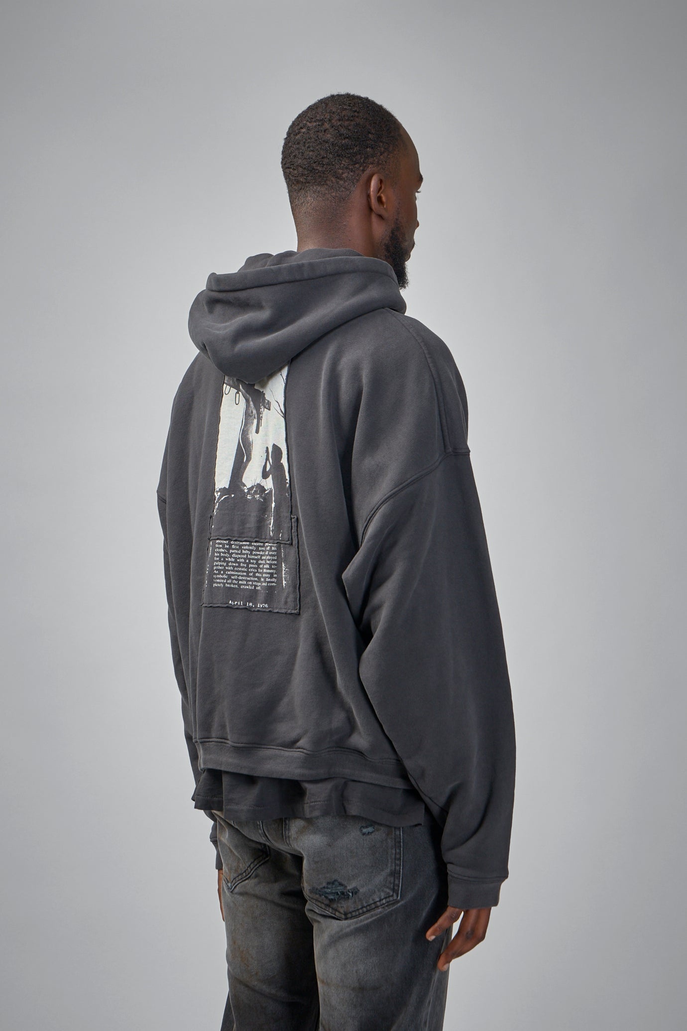 Artist Defends Baggy ''Assemblage'' Zip Hoodie - 4